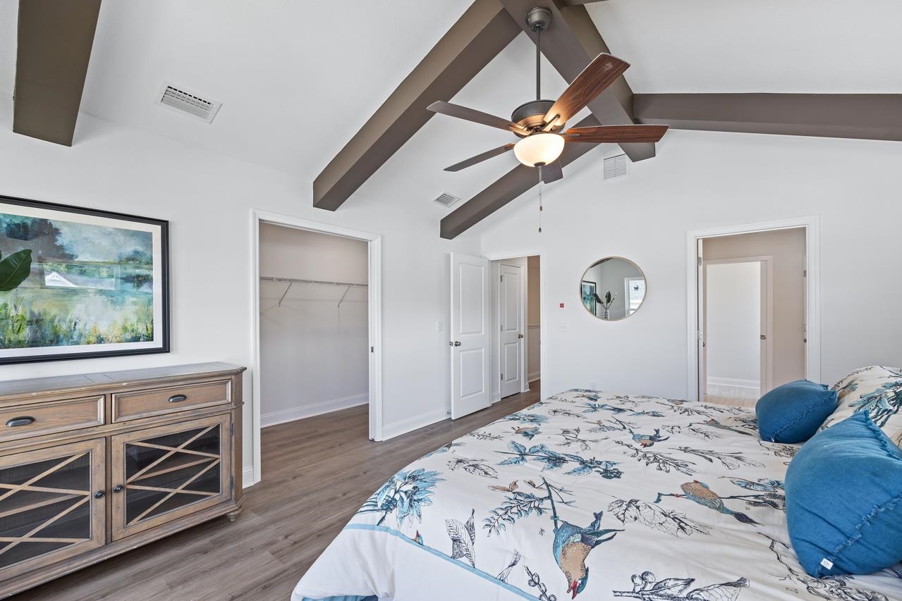 5685 Native Oak Drive