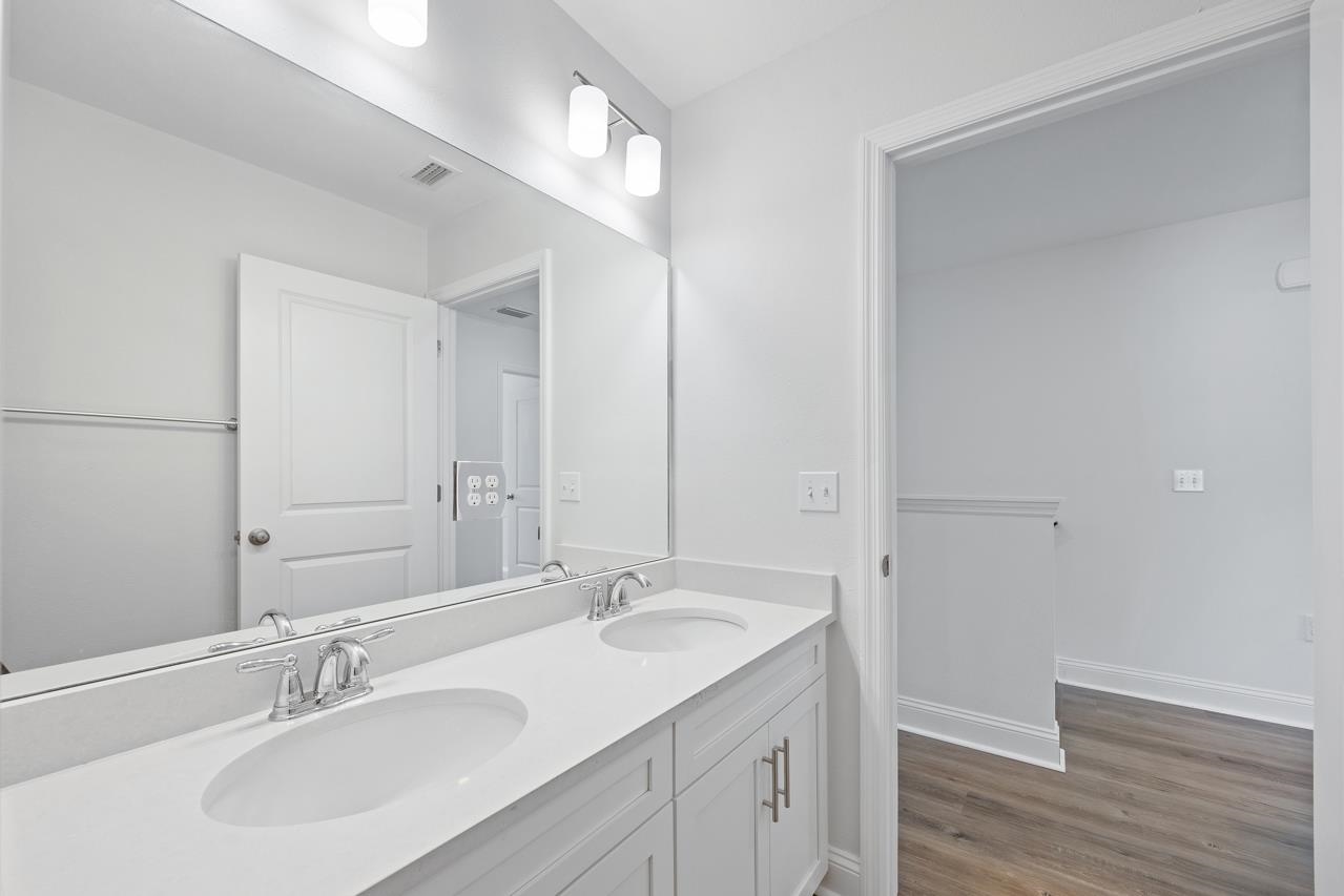 5685 Native Oak Drive