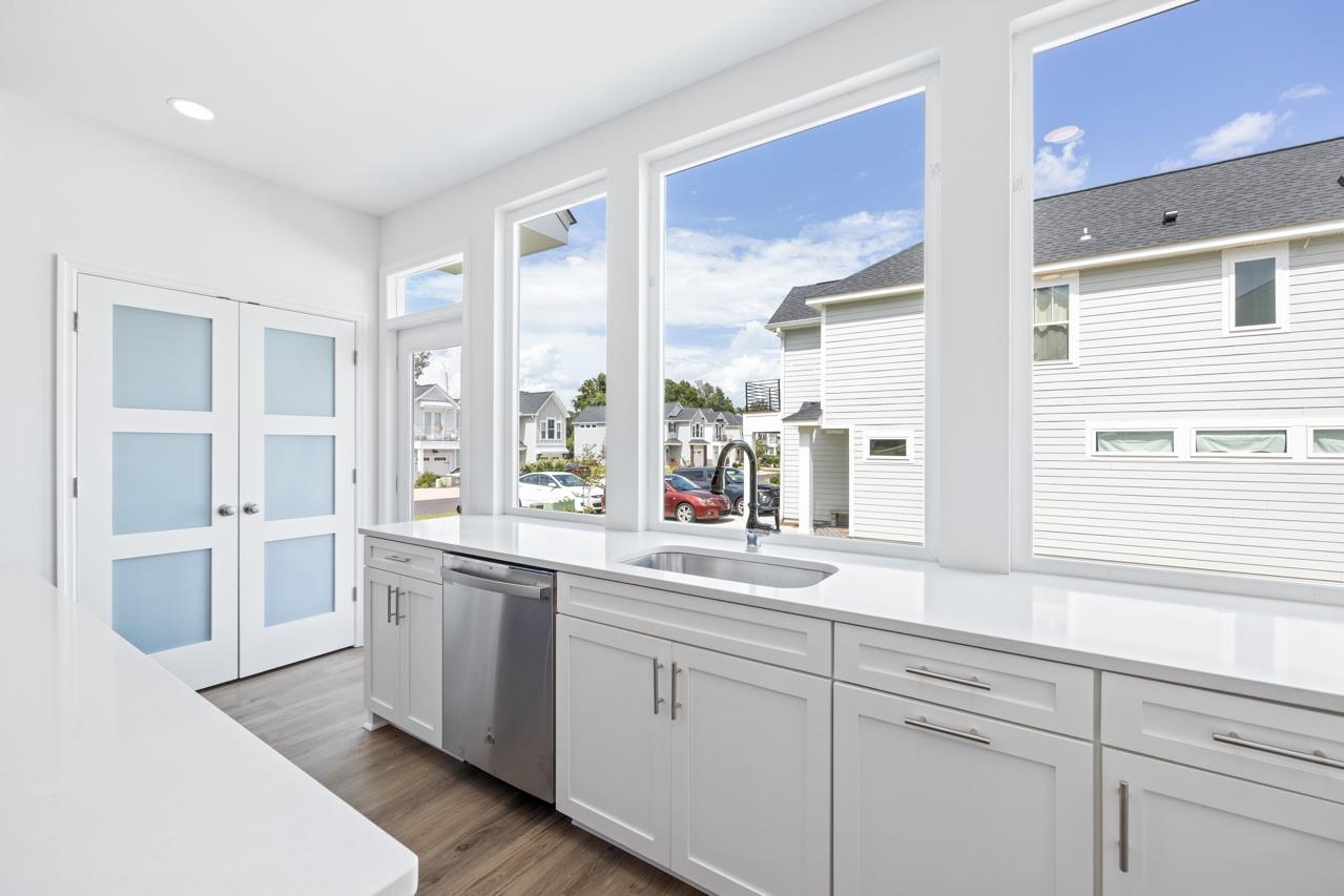 5685 Native Oak Drive