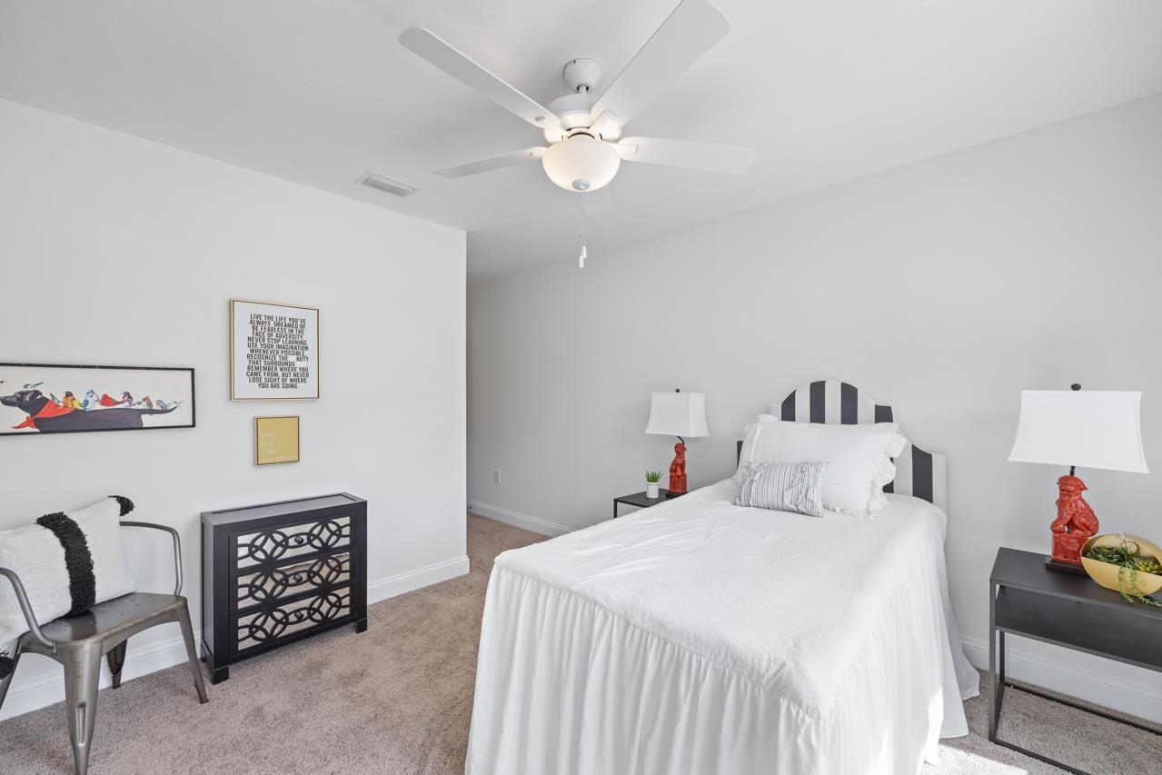 5685 Native Oak Drive