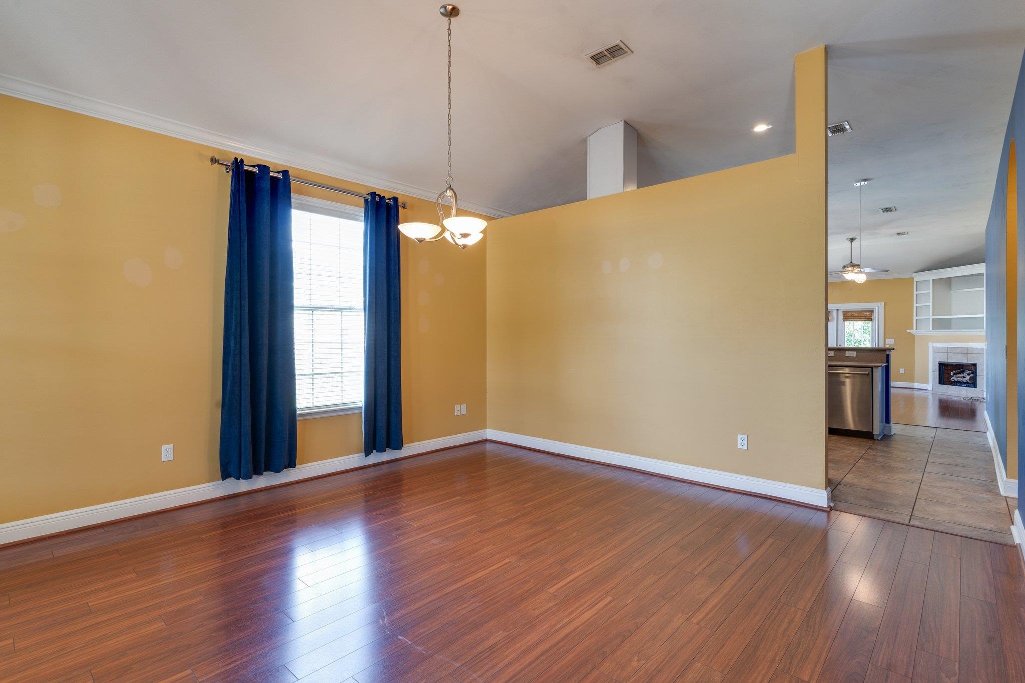 2807 Aqua Ridge Court