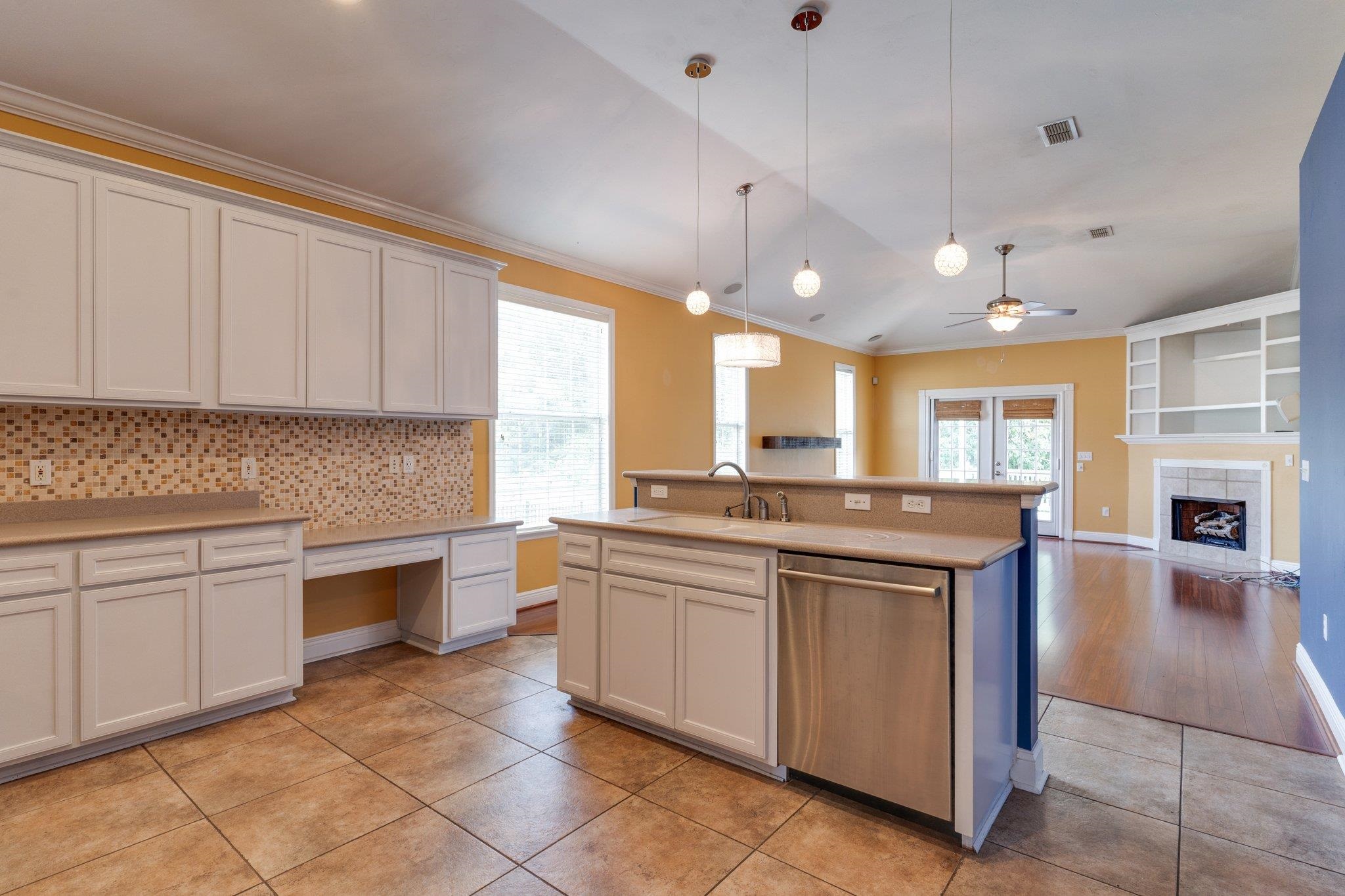 2807 Aqua Ridge Court