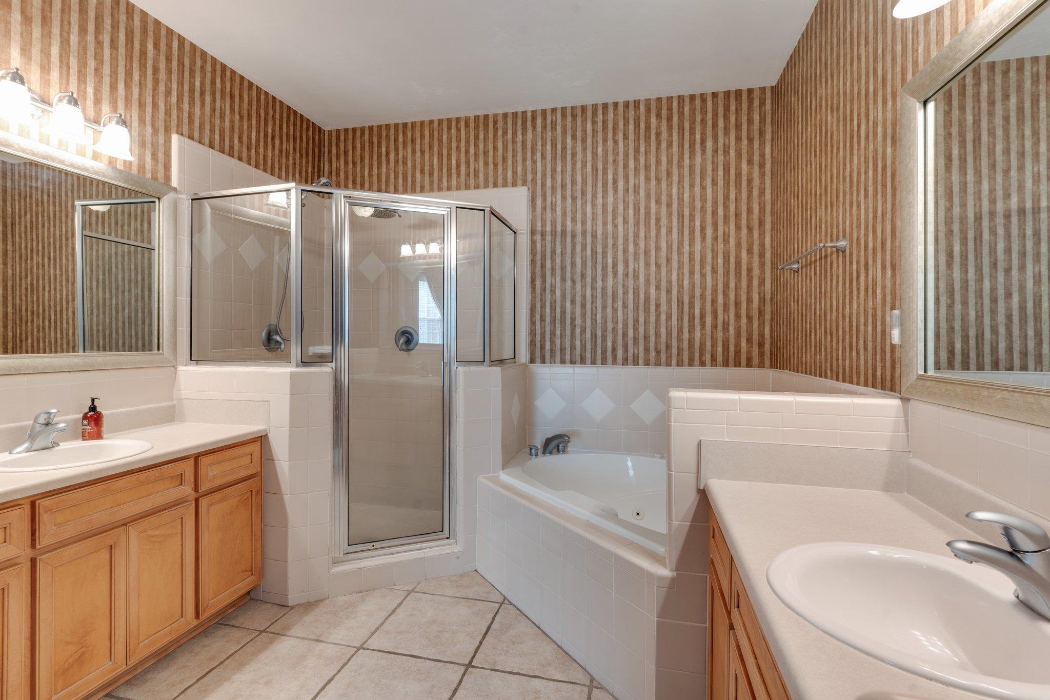 2807 Aqua Ridge Court