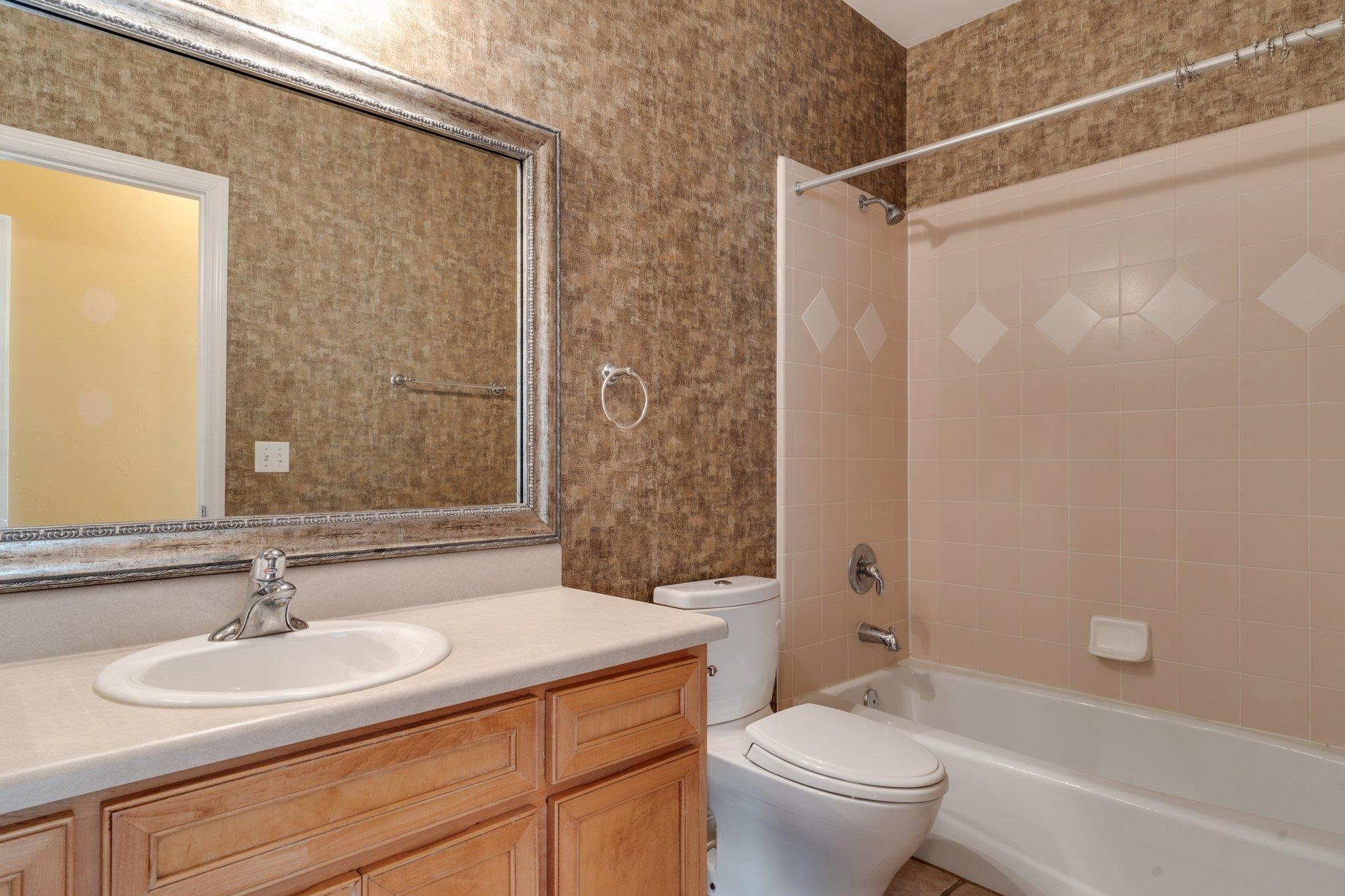 2807 Aqua Ridge Court