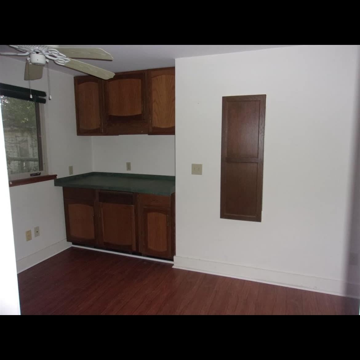 207 NE 2nd Street