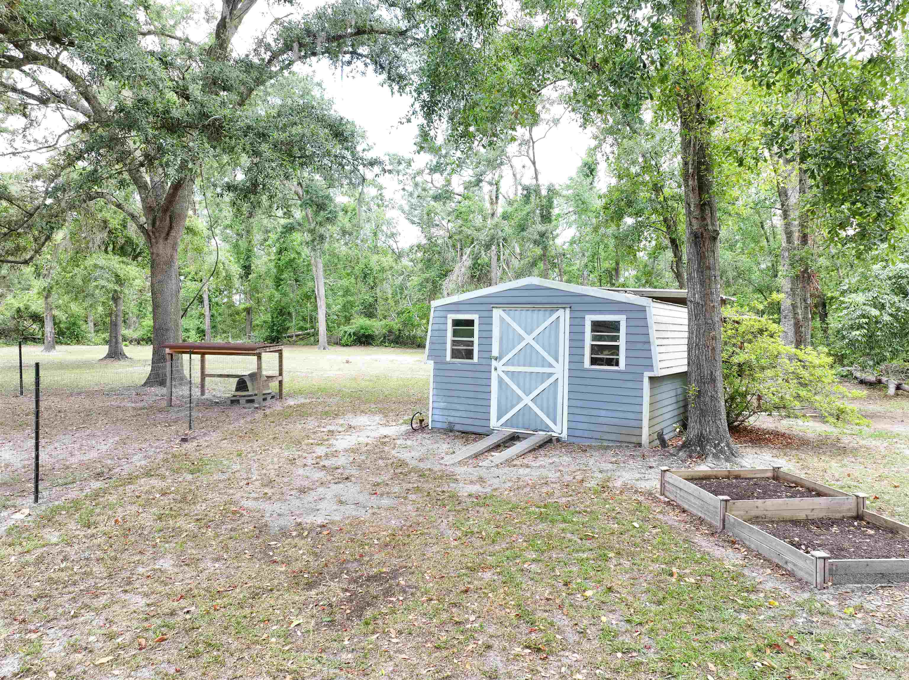 304 SW Georgiana Trail