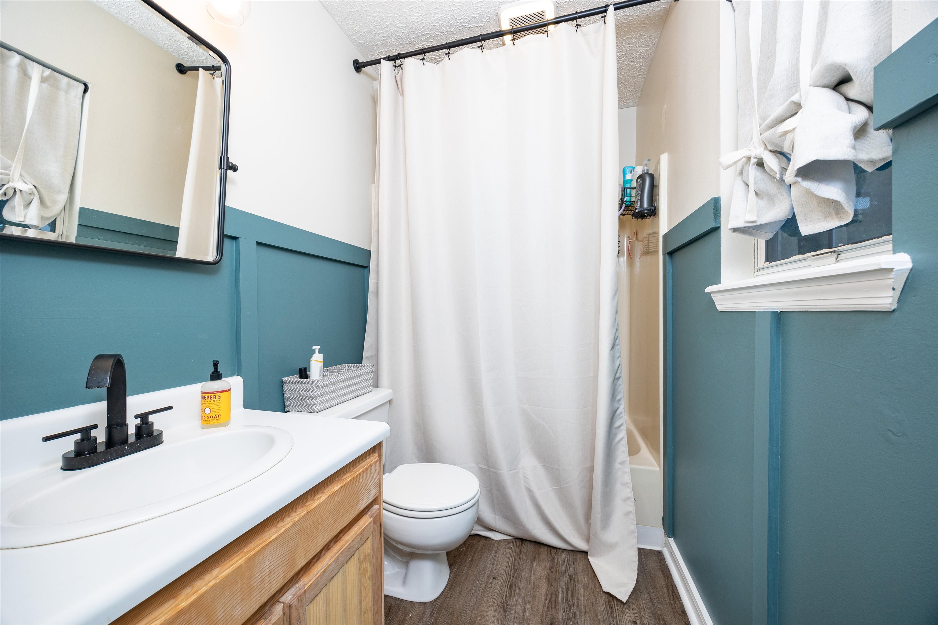 304 SW Georgiana Trail