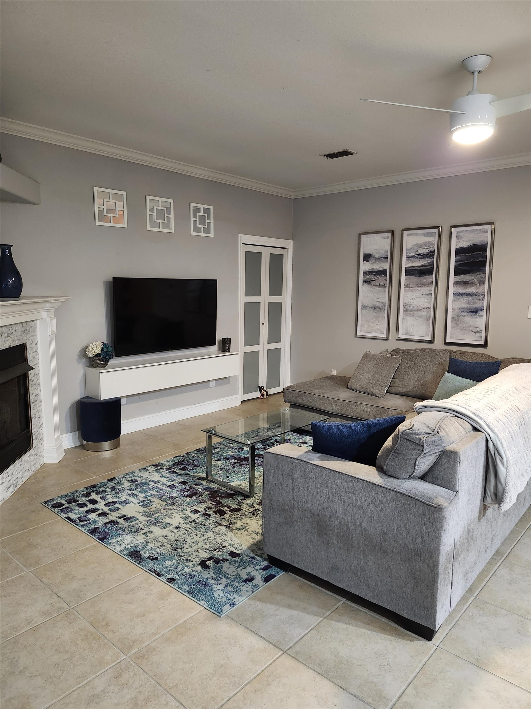 3436 Gardenview Way
