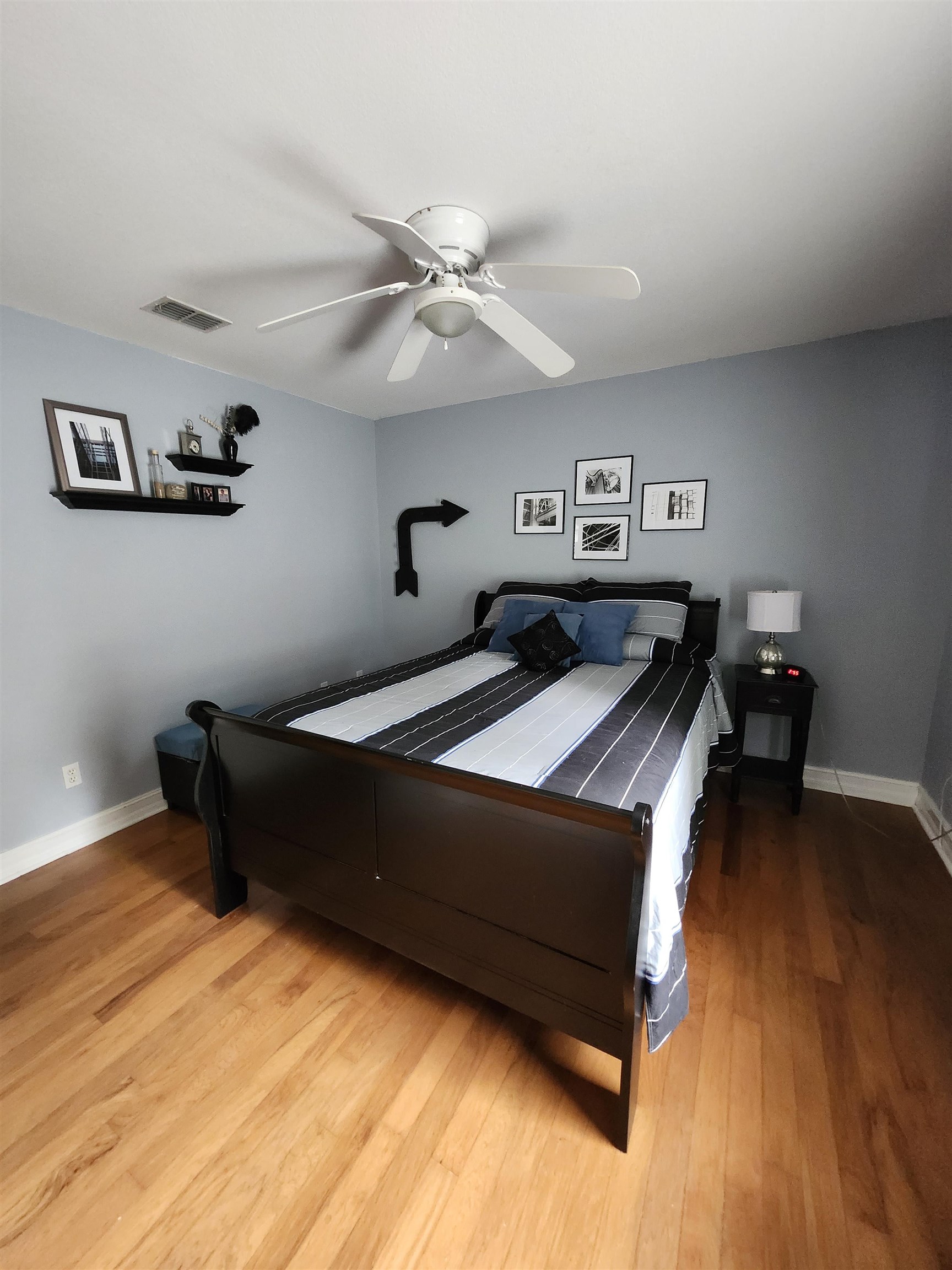 3436 Gardenview Way