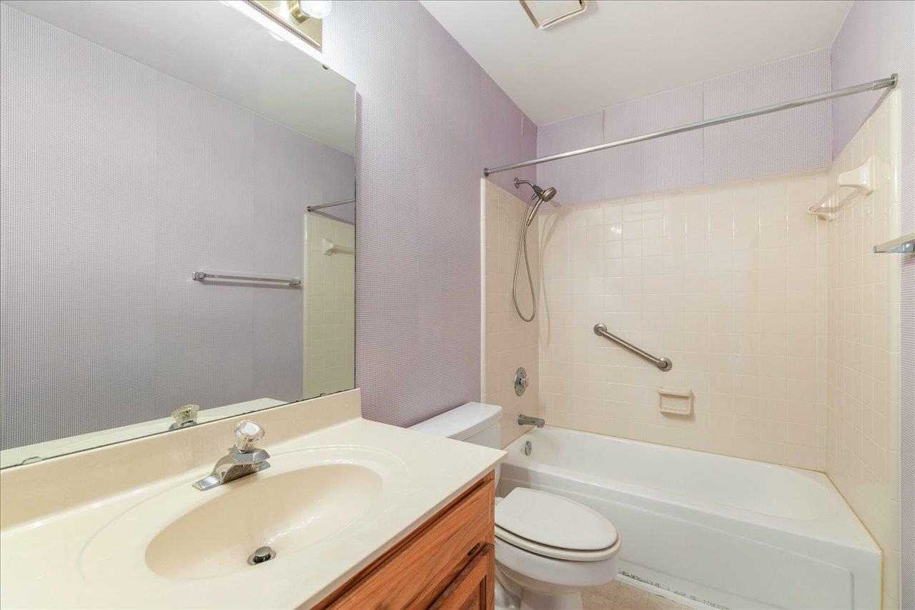 4004 Dutchess Court