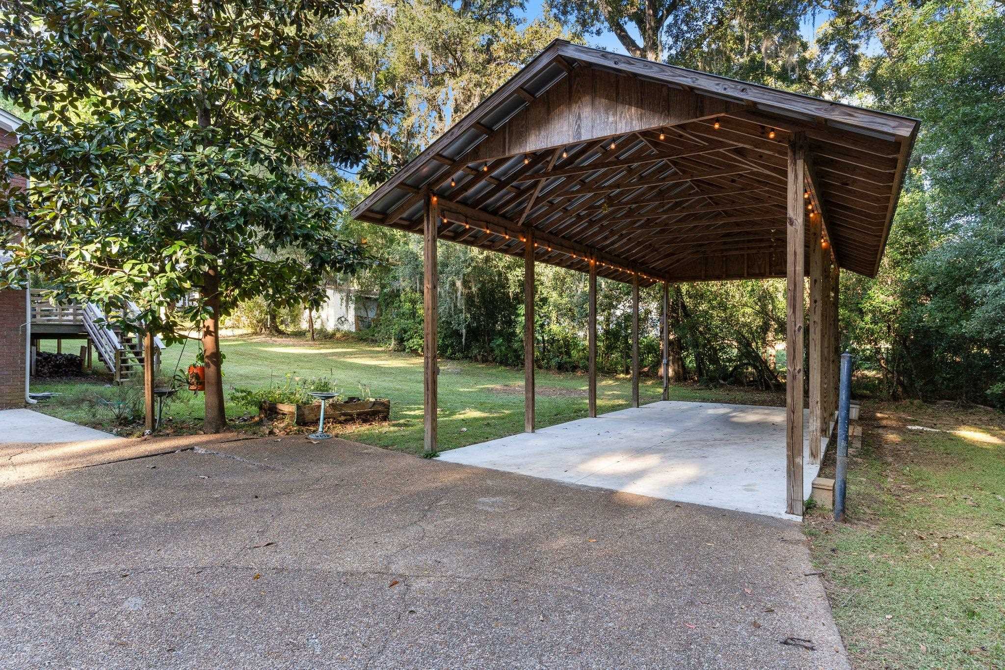 6284 Thomasville Road