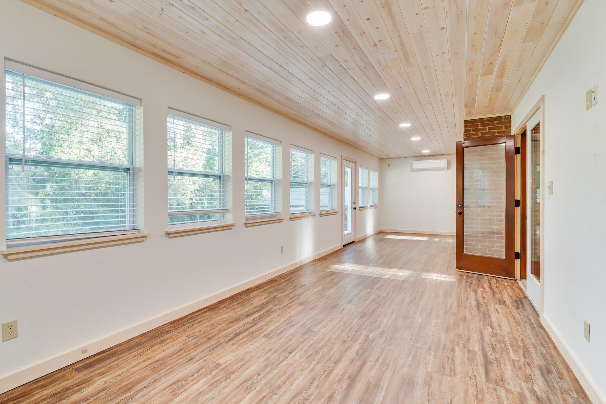 6284 Thomasville Road