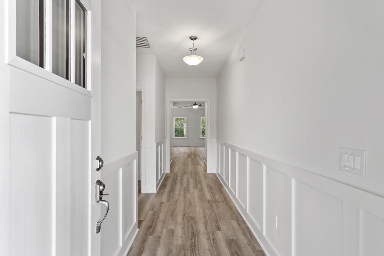 81 Coopers Pond Road