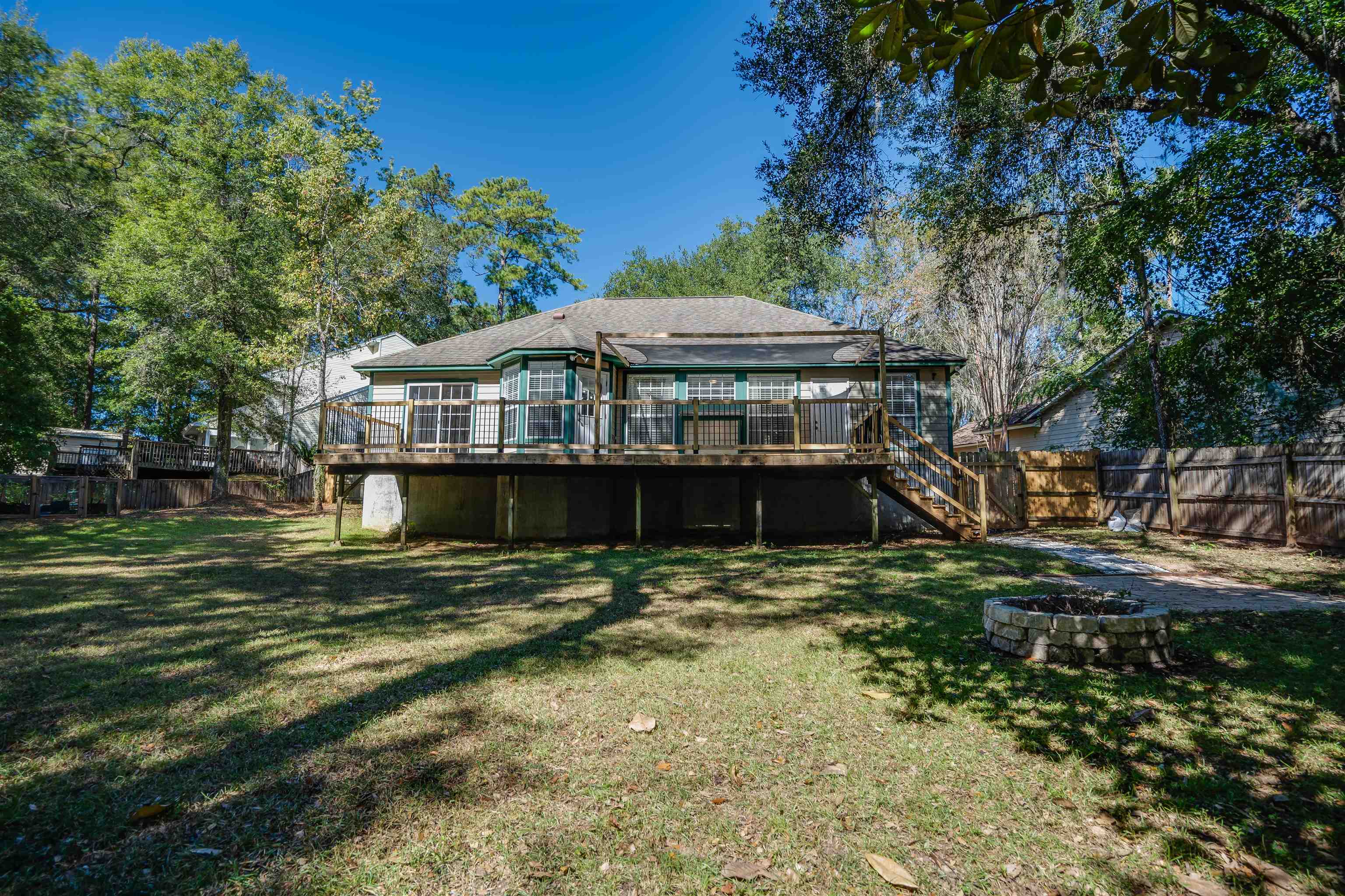 1711 Riverbirch Hollow