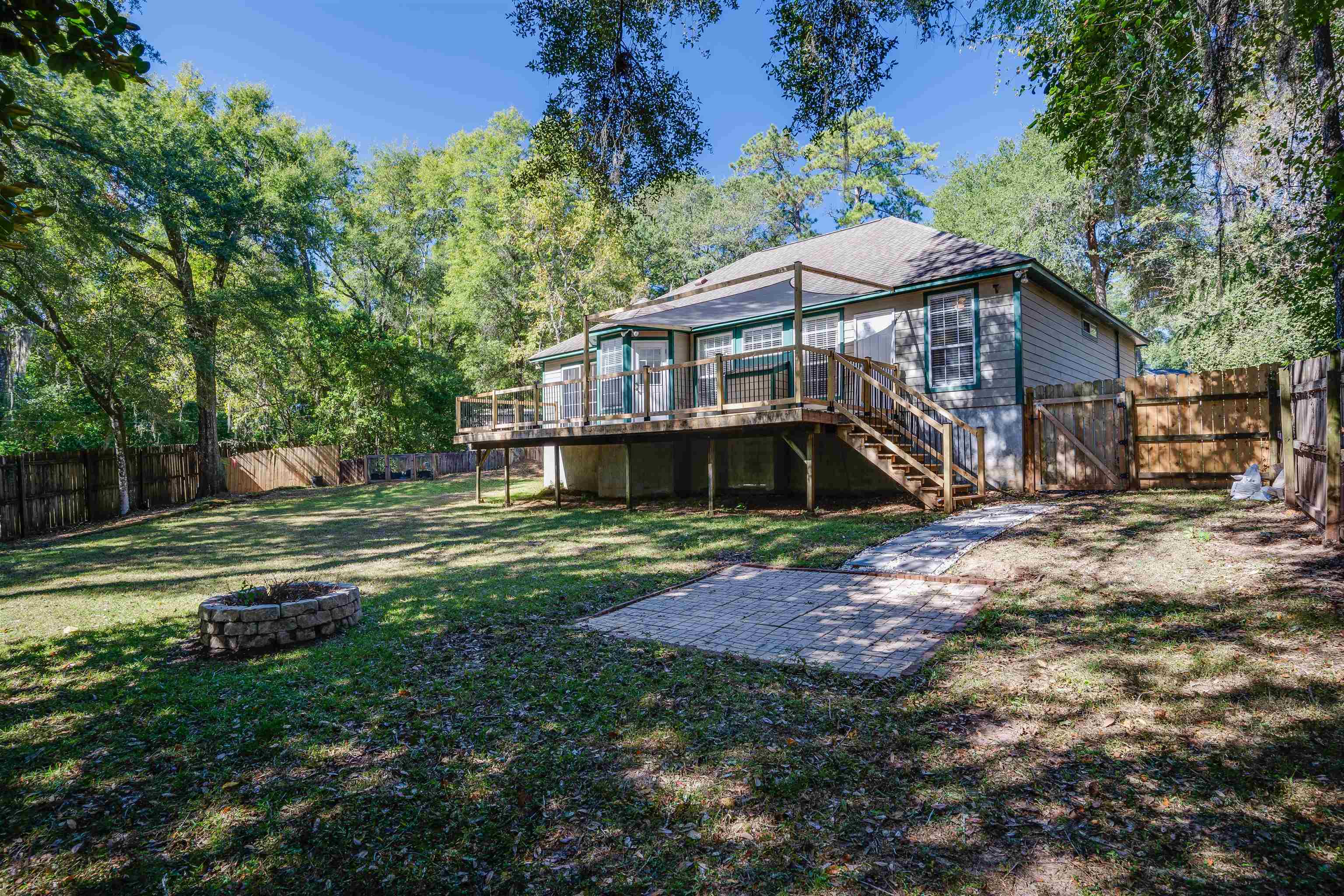 1711 Riverbirch Hollow