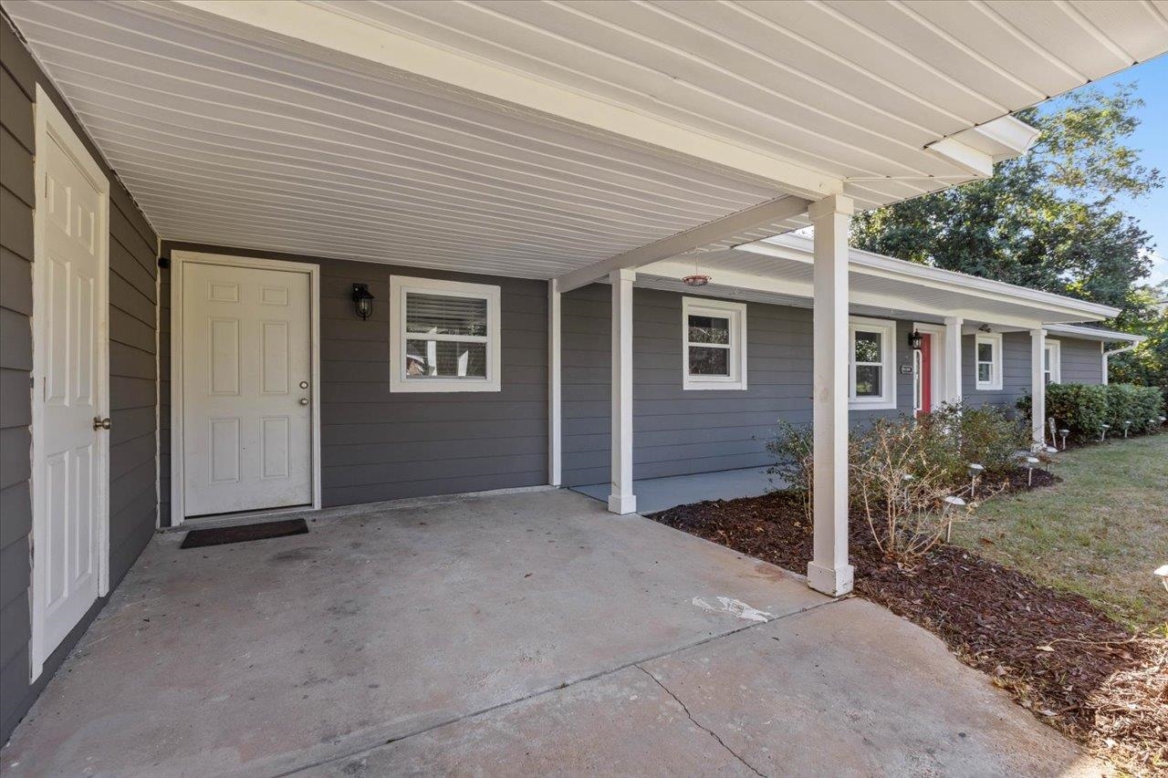 1235 Circle Drive