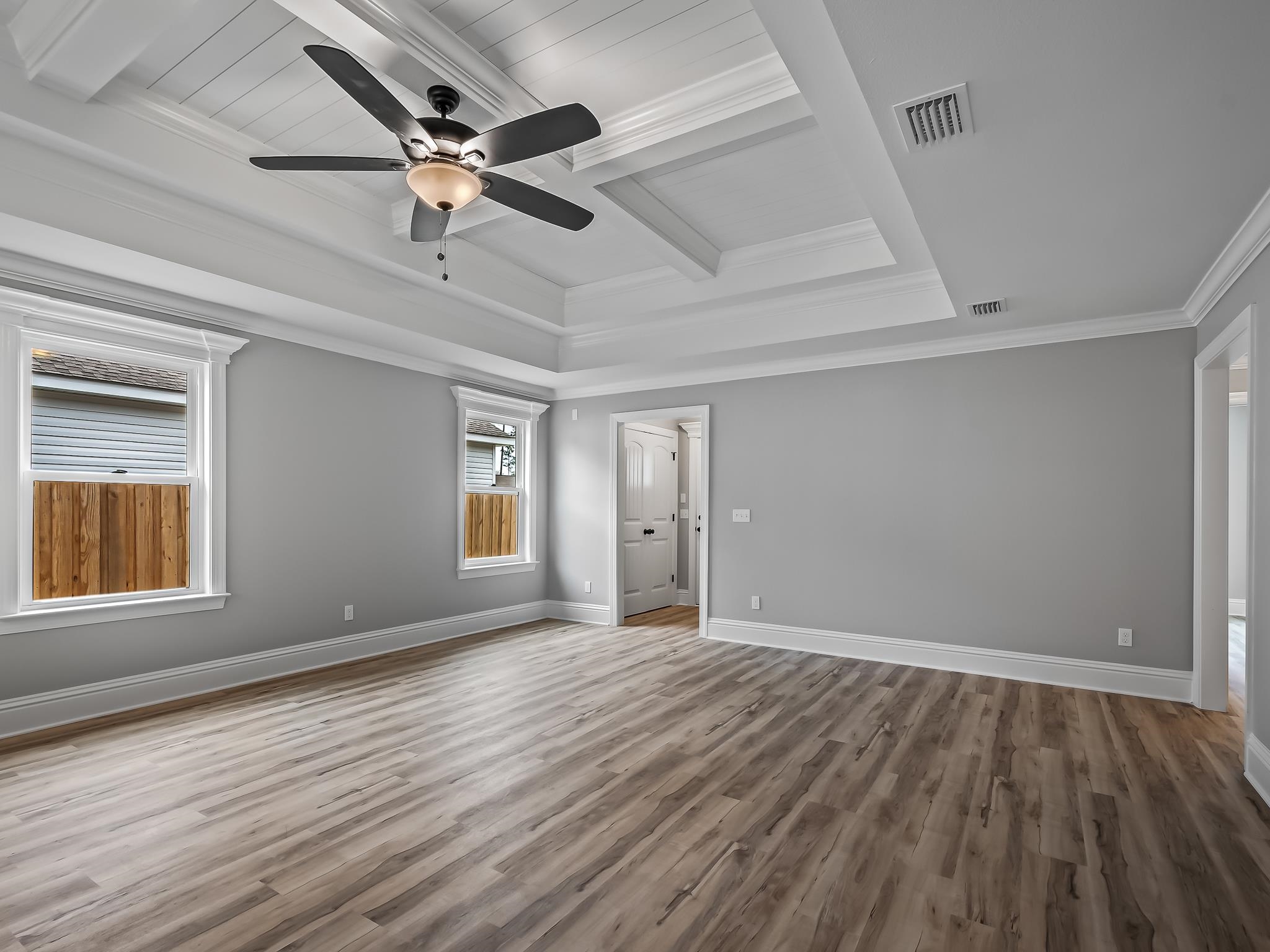 24 Comanche Trail