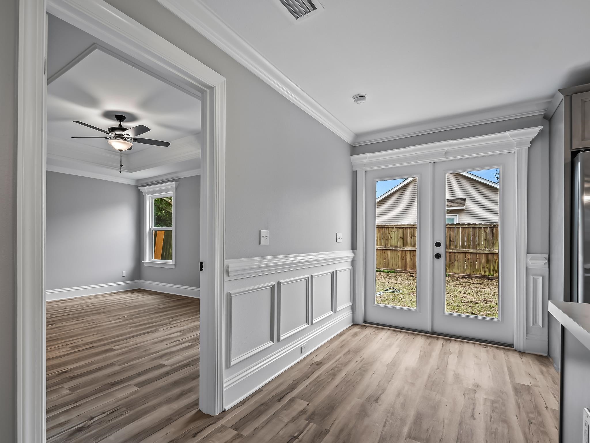 24 Comanche Trail