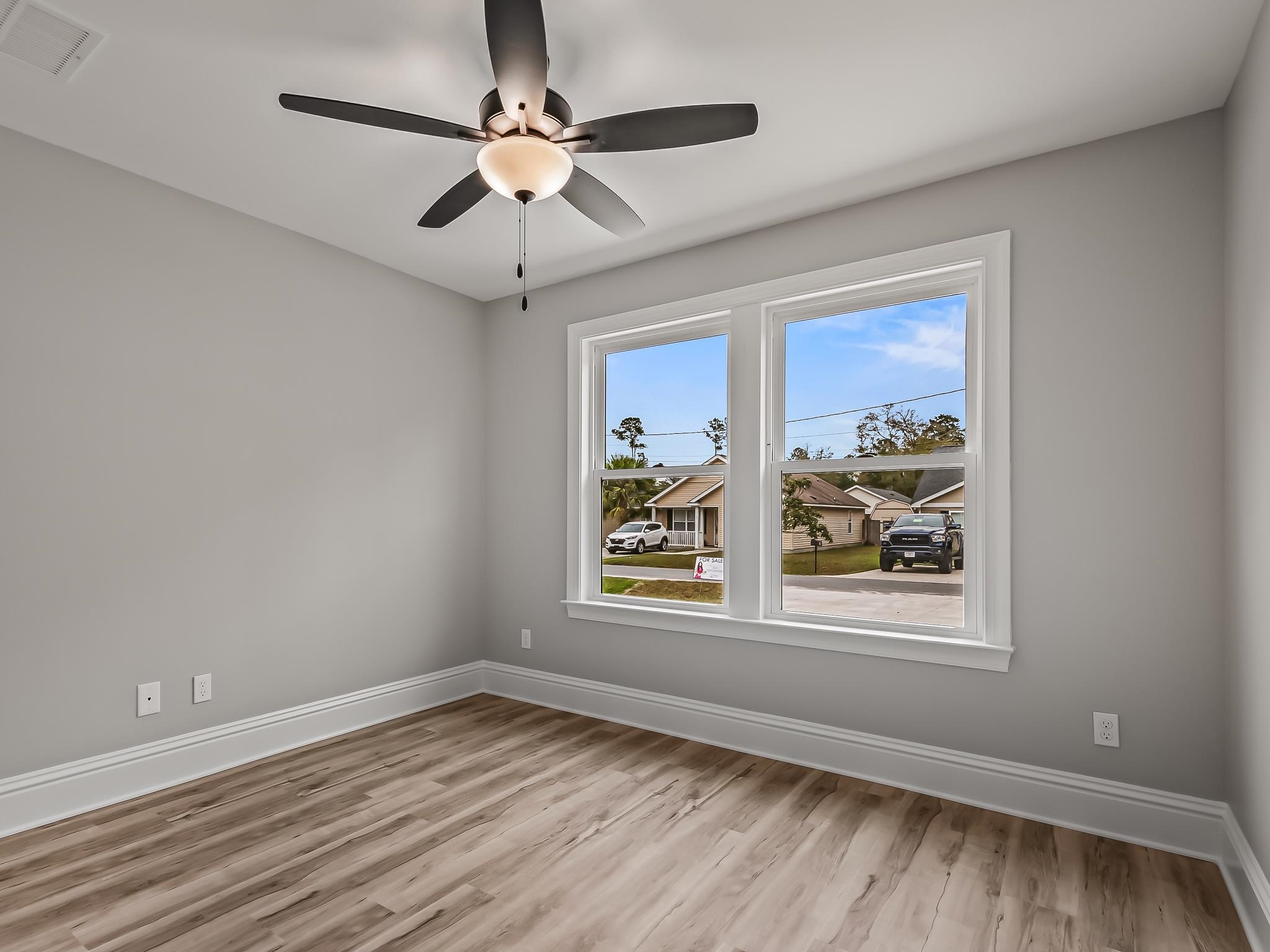 24 Comanche Trail