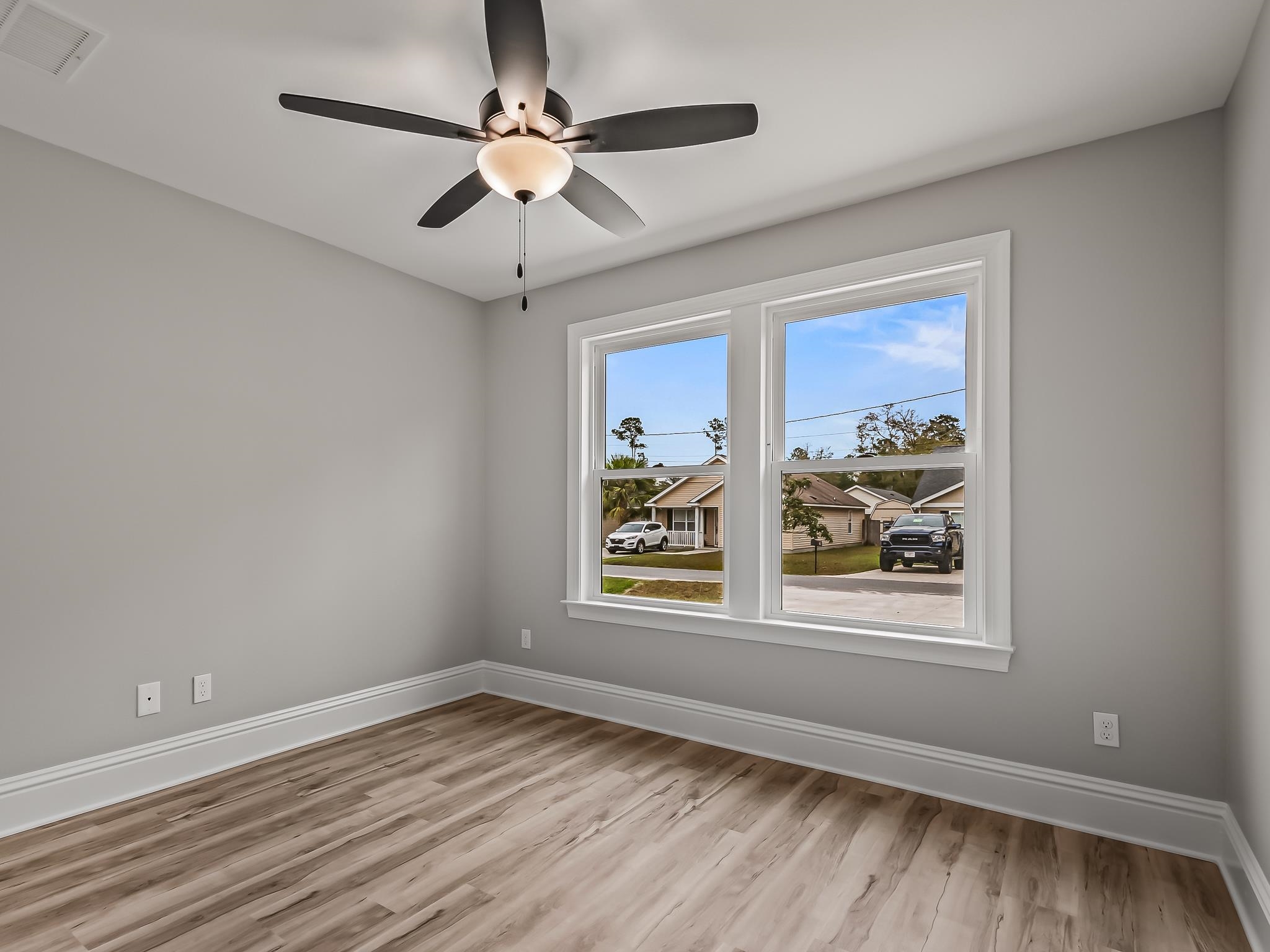 24 Comanche Trail