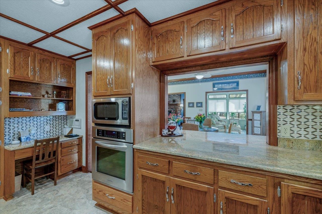 2504 Napoleon Bonaparte Drive