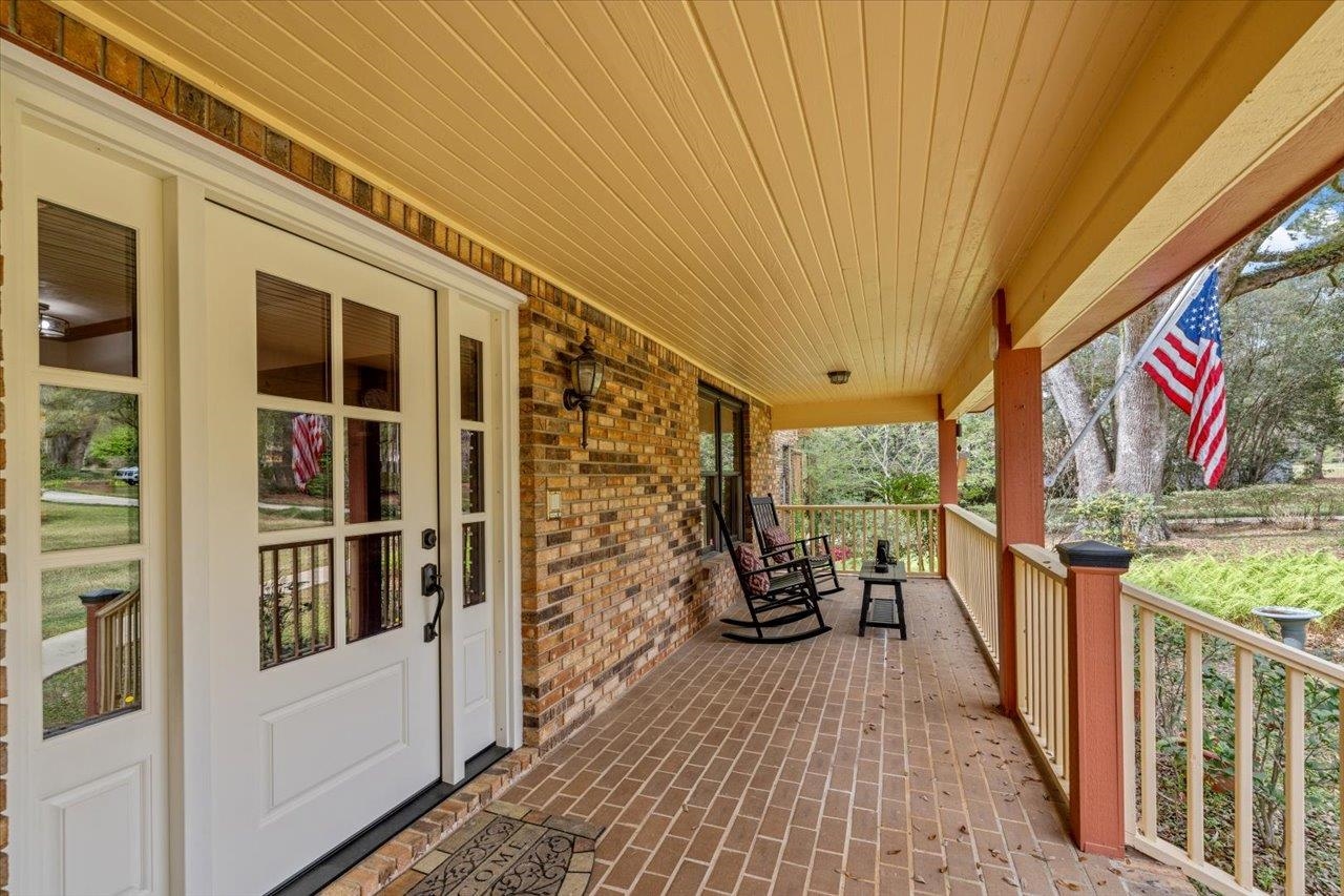 2504 Napoleon Bonaparte Drive