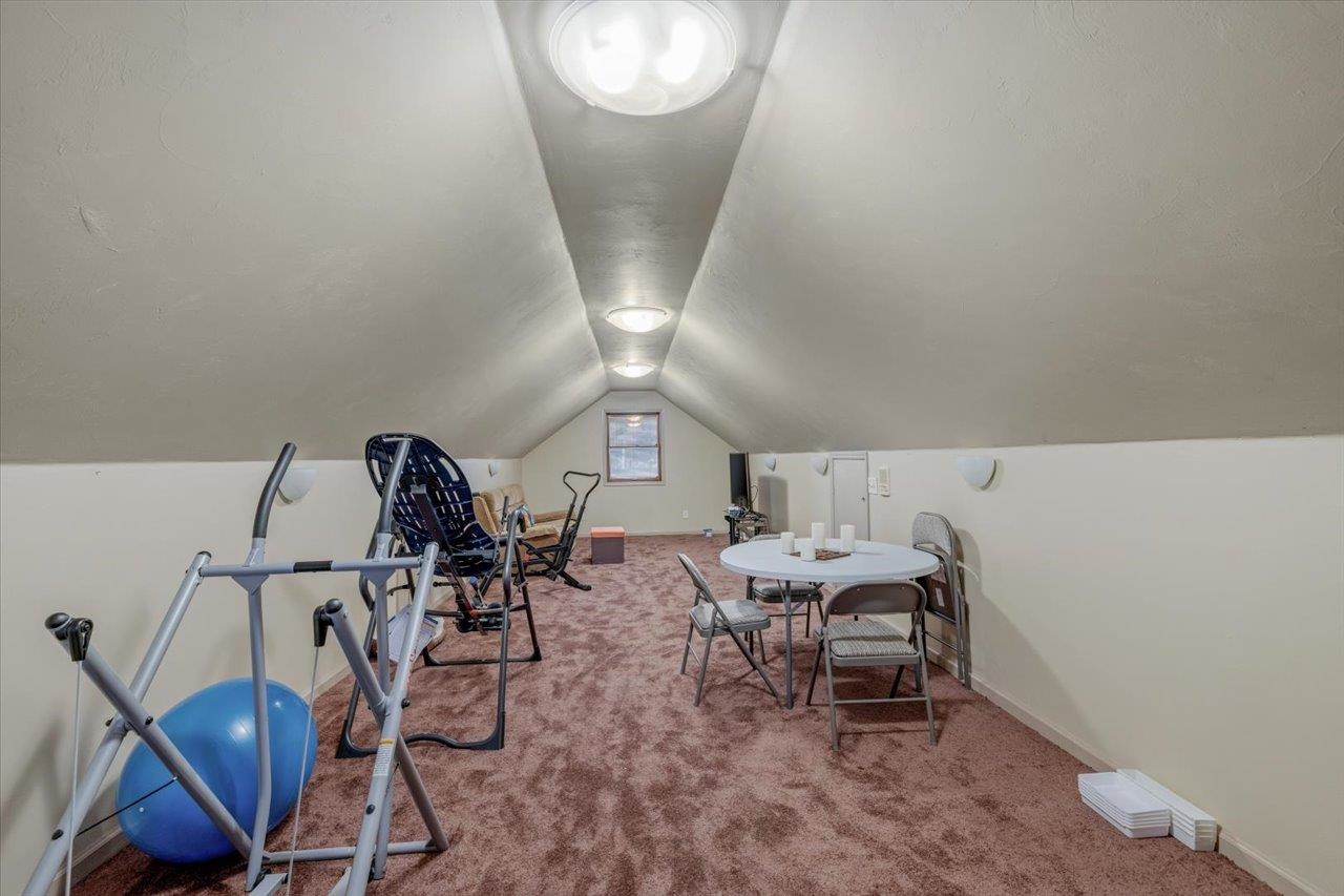 2504 Napoleon Bonaparte Drive