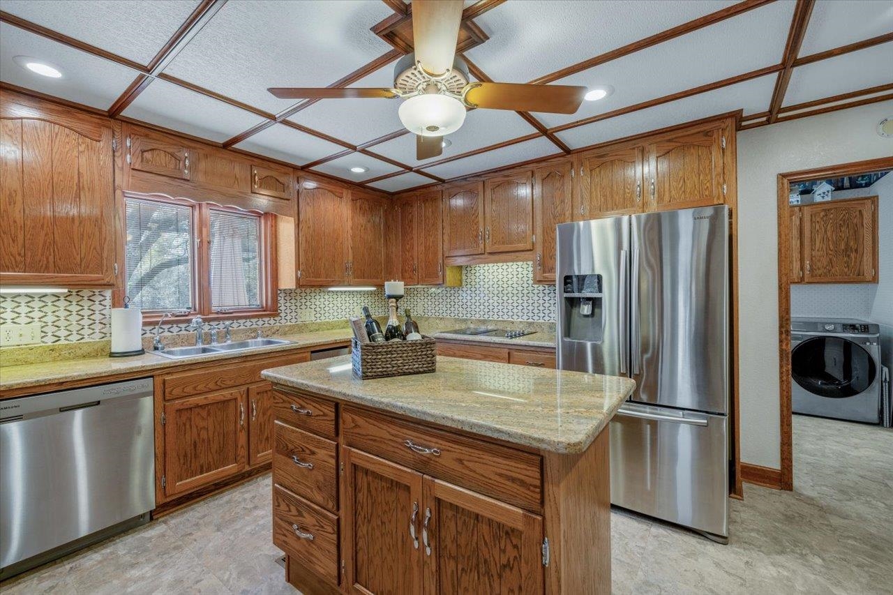 2504 Napoleon Bonaparte Drive
