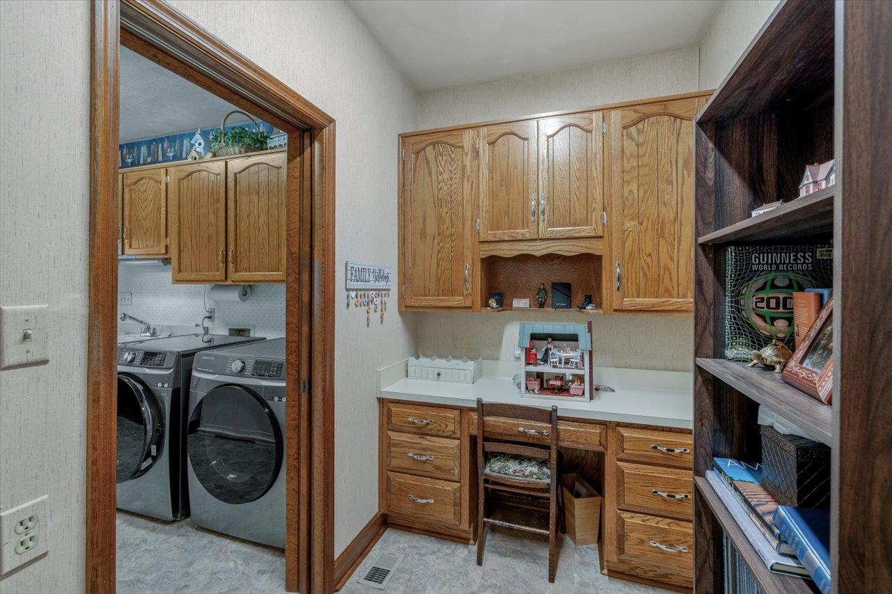 2504 Napoleon Bonaparte Drive