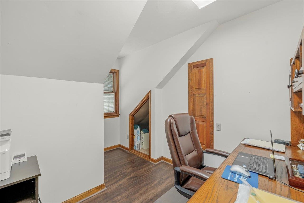 2504 Napoleon Bonaparte Drive