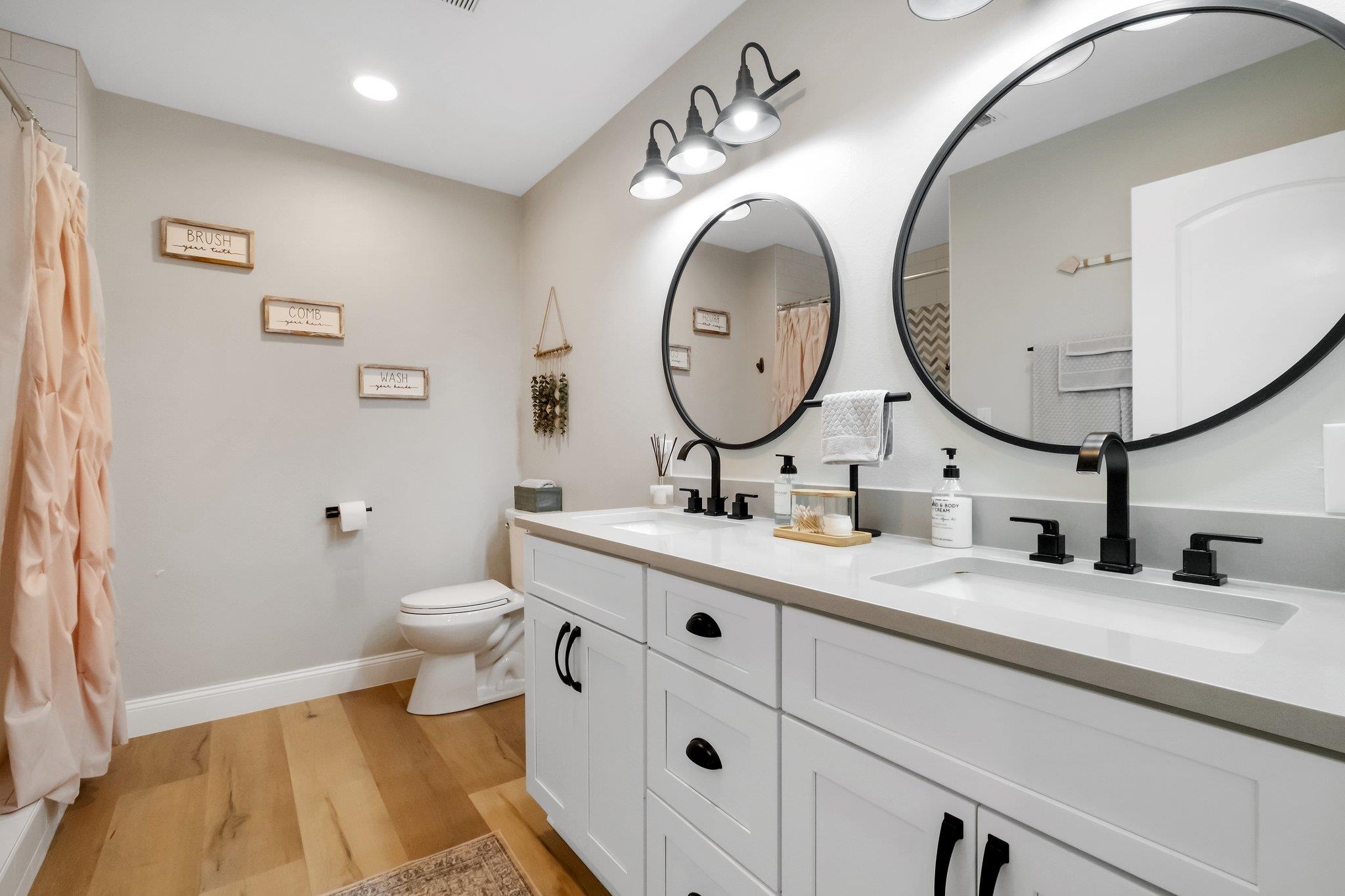 1365 Tallavana Trail