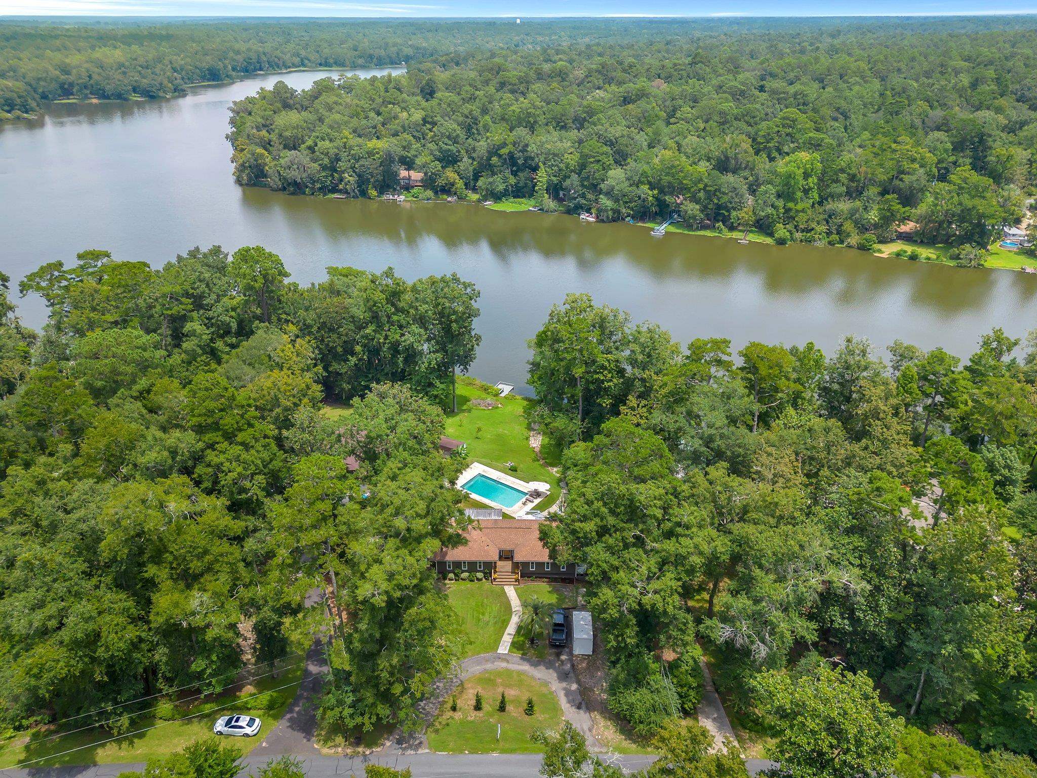 1365 Tallavana Trail