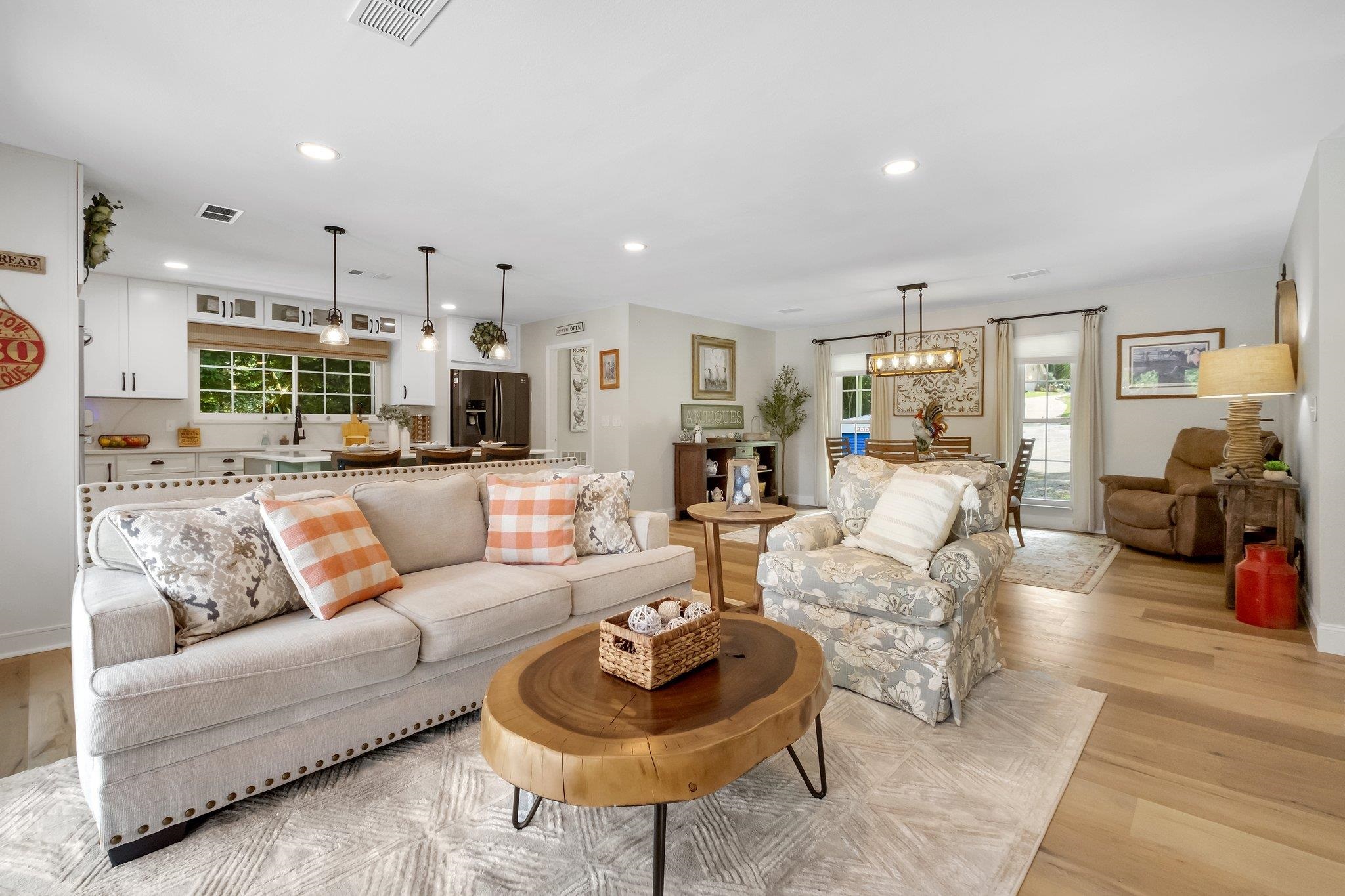 1365 Tallavana Trail