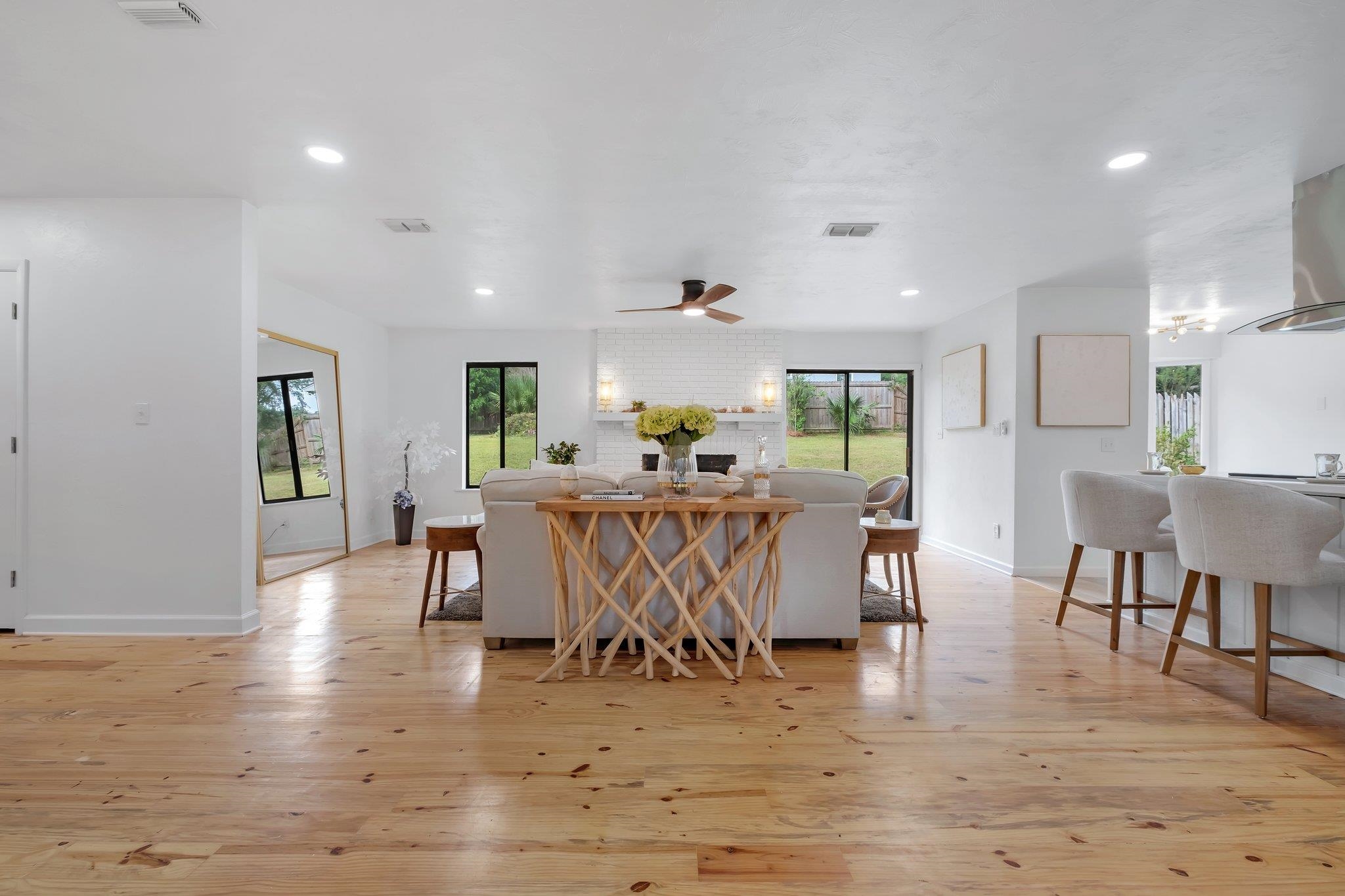 2978 Foxcroft Drive