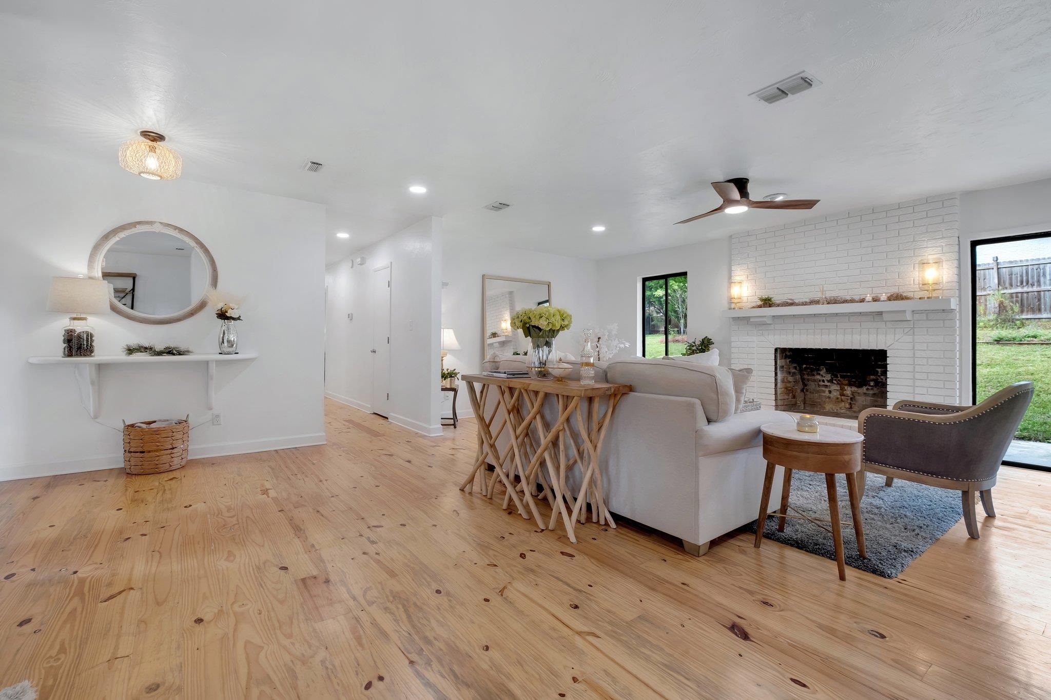 2978 Foxcroft Drive