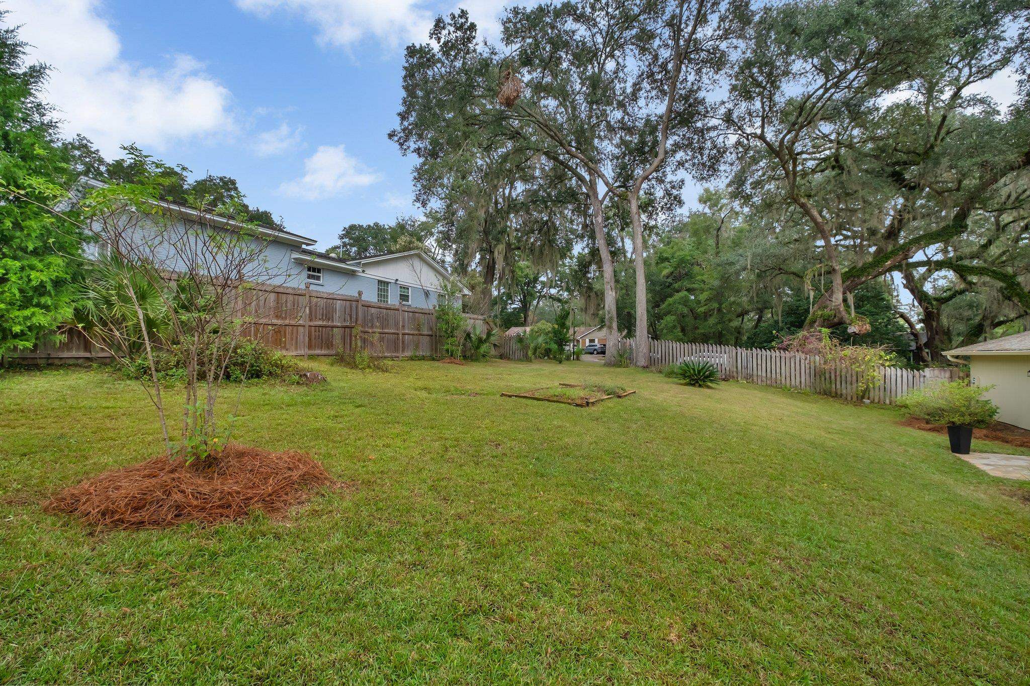 2978 Foxcroft Drive