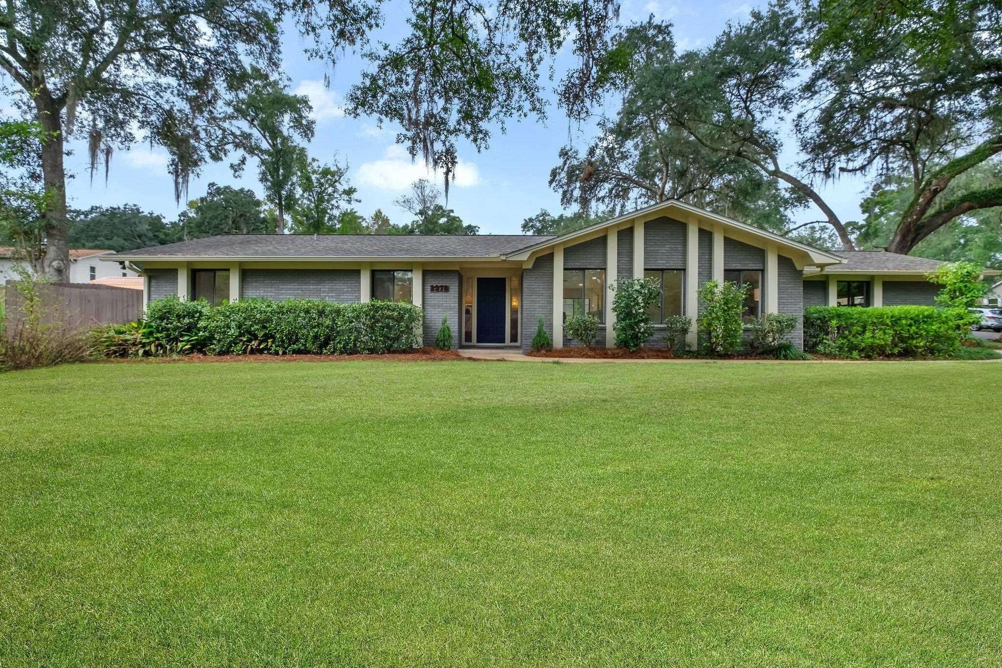 2978 Foxcroft Drive