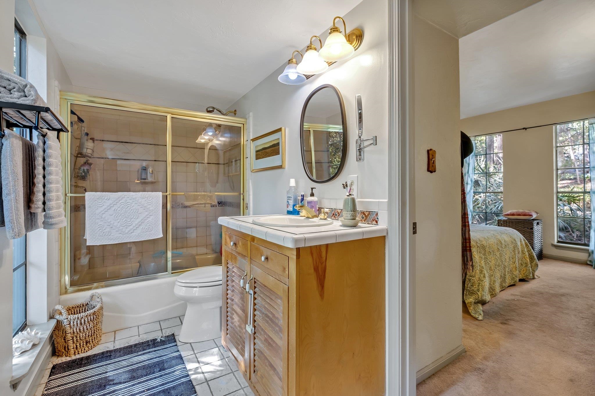 3002 Avon Circle