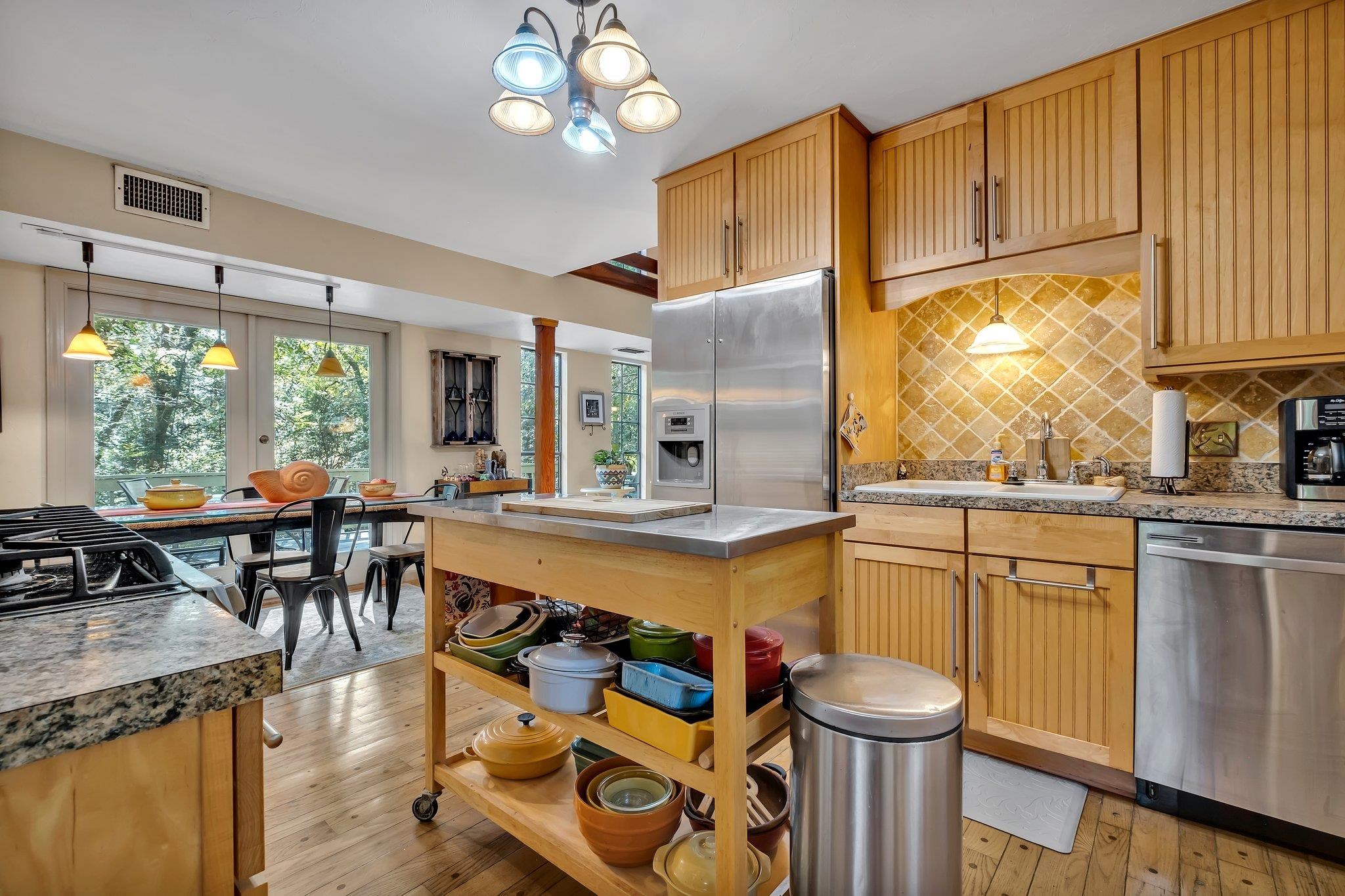 3002 Avon Circle