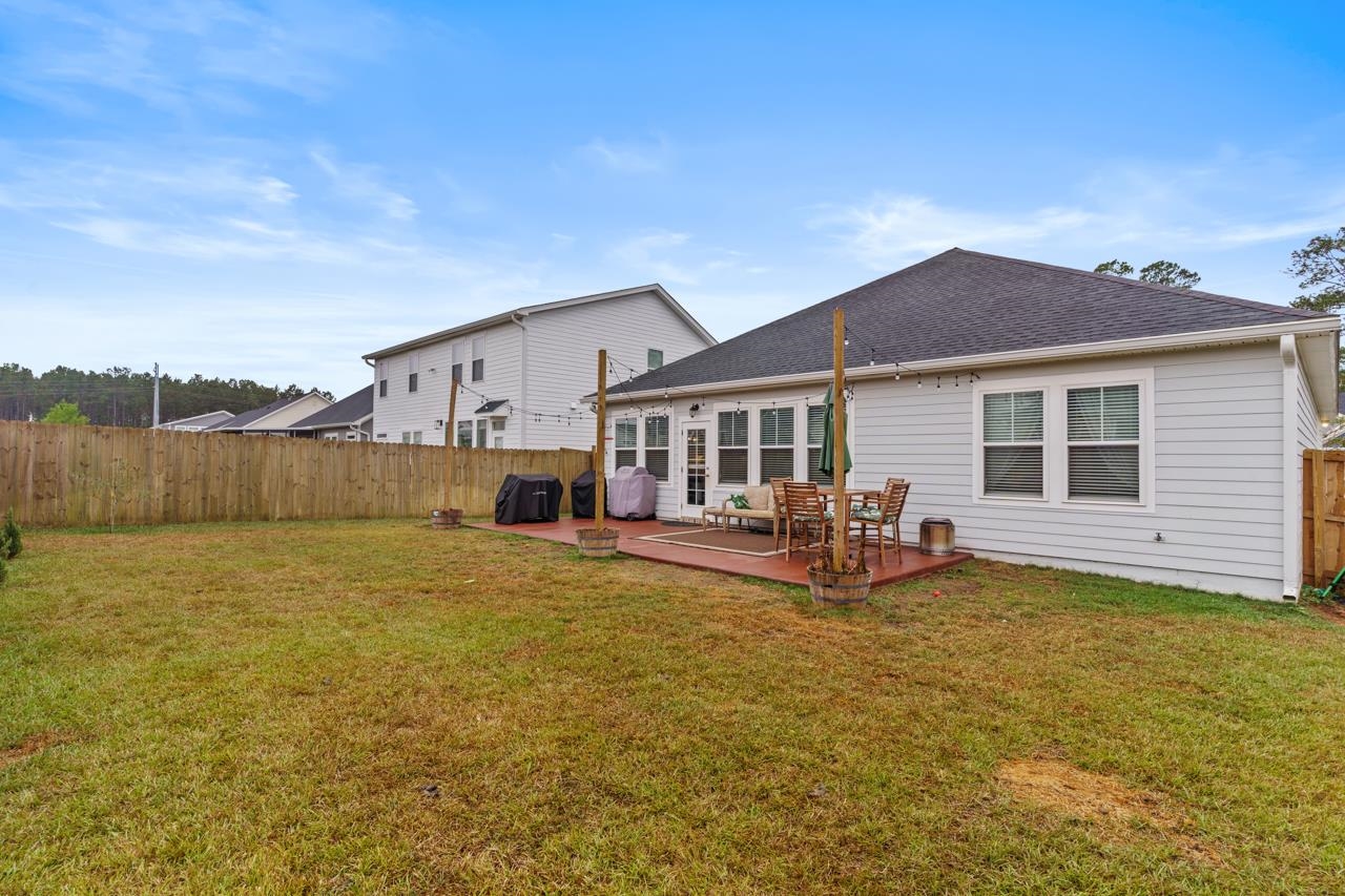 8741 Glenoak Trail