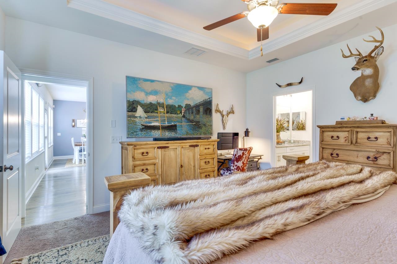 8741 Glenoak Trail