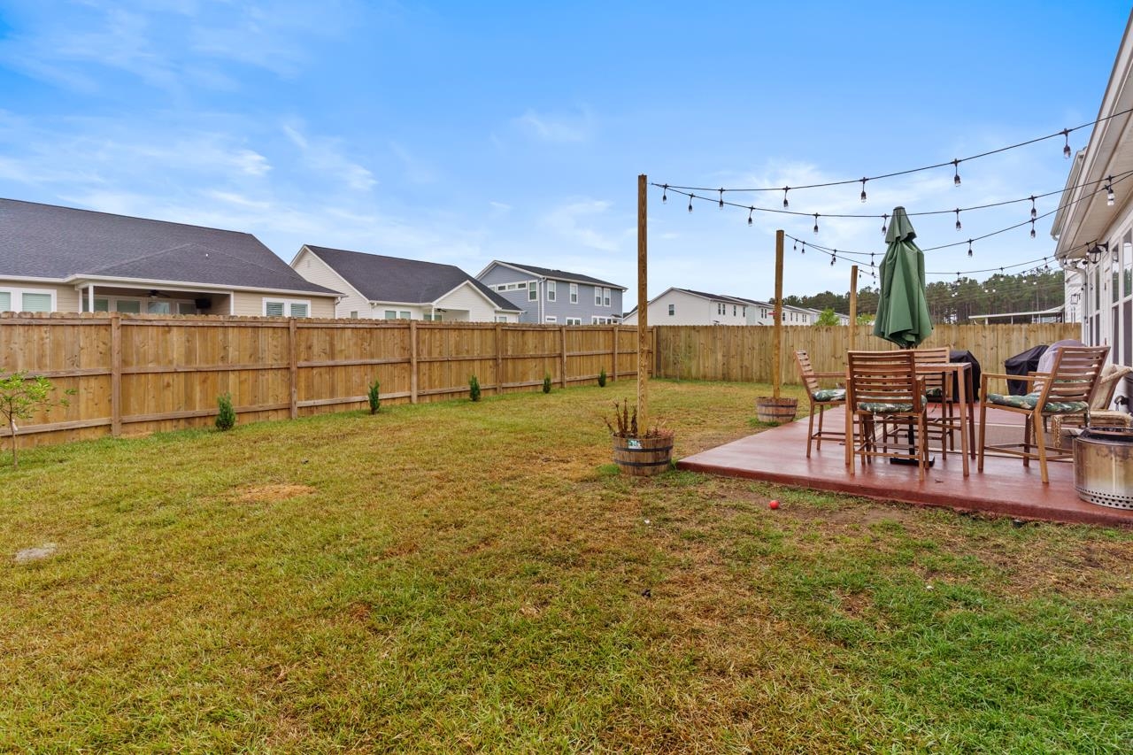 8741 Glenoak Trail