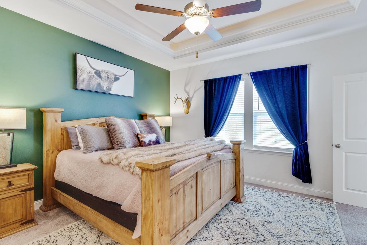8741 Glenoak Trail