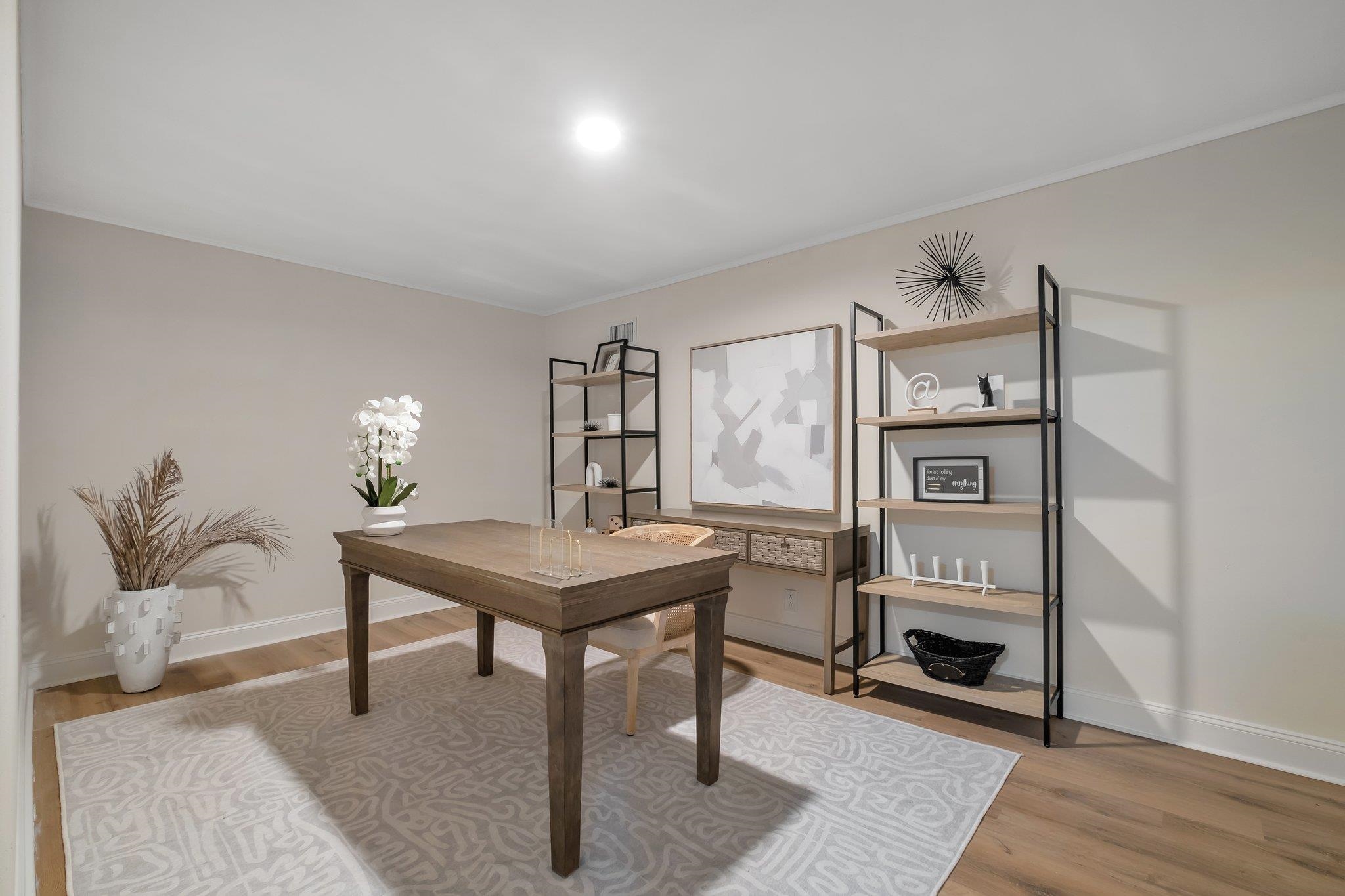 2601 Killarney Way