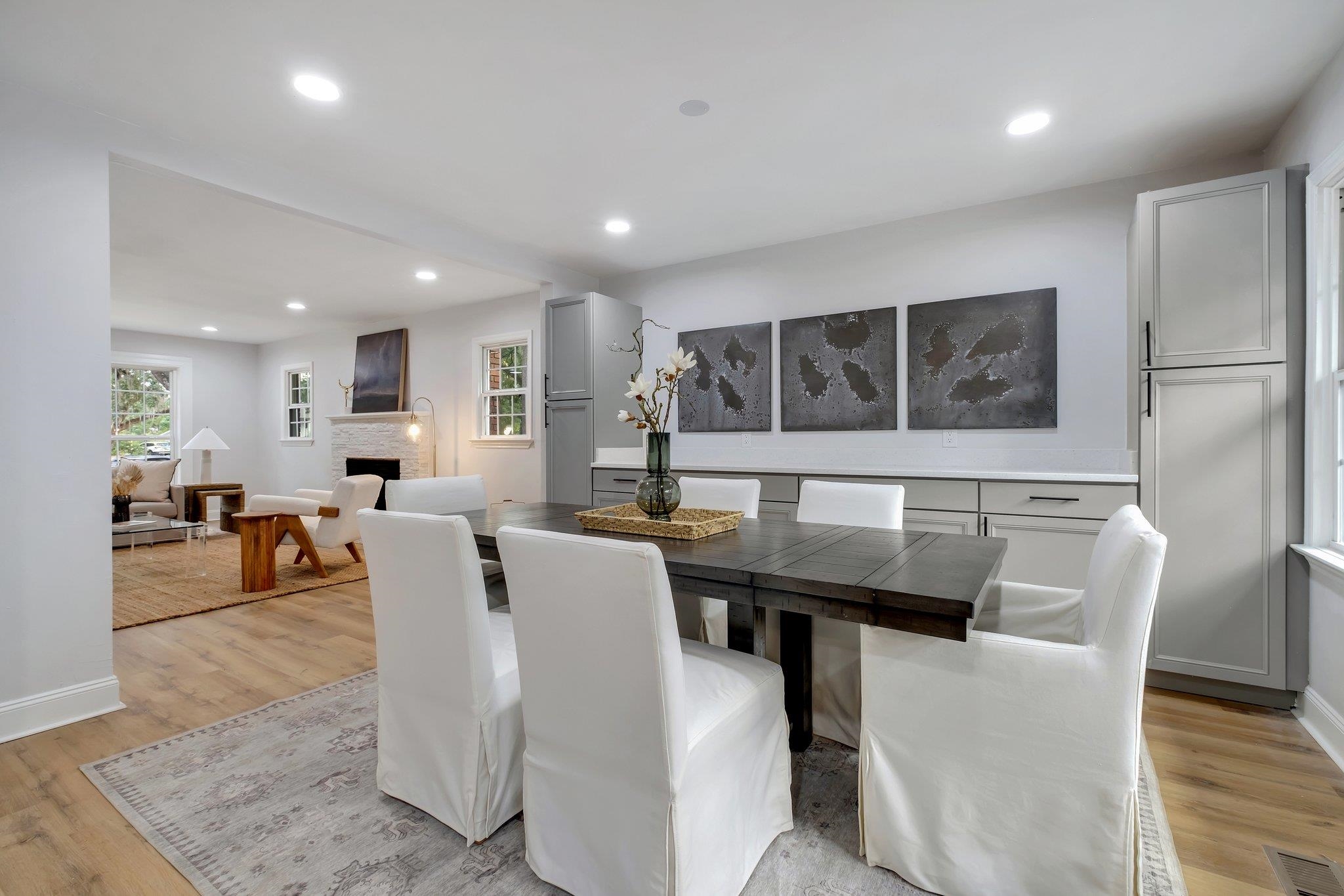 2601 Killarney Way