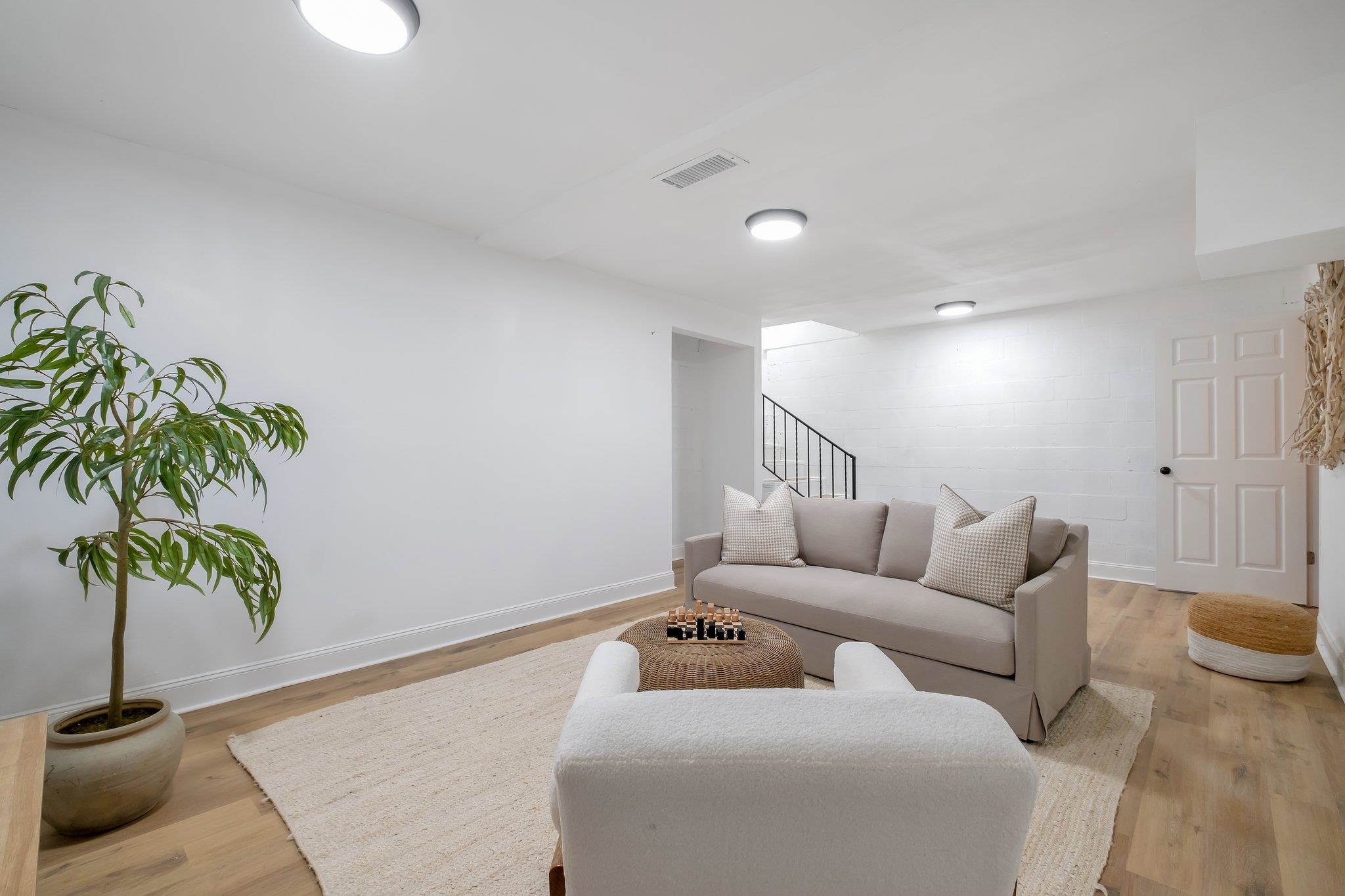 2601 Killarney Way