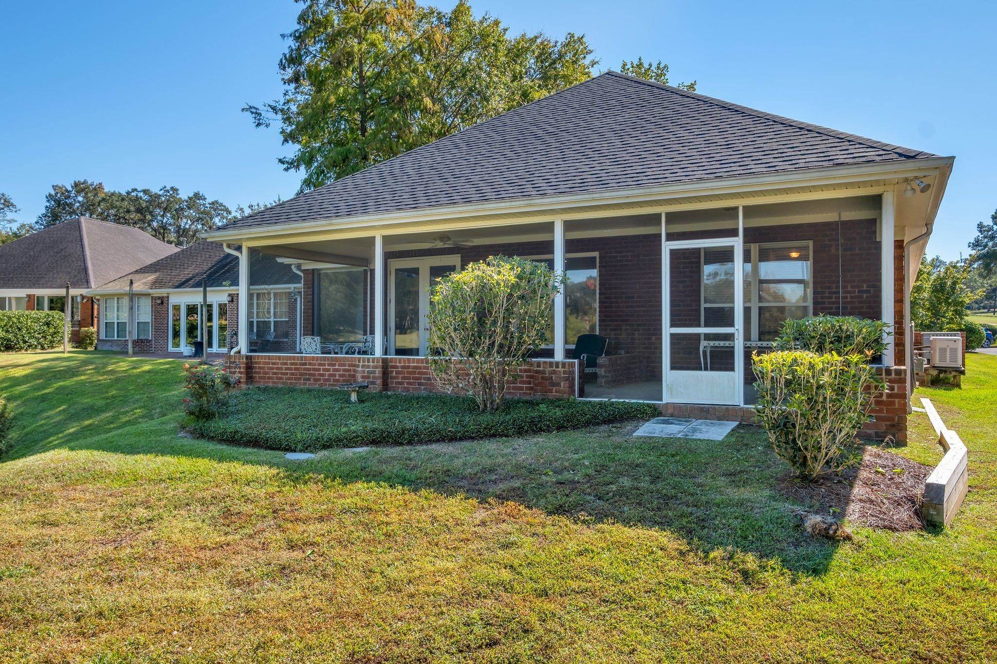 3006 Sawgrass Circle