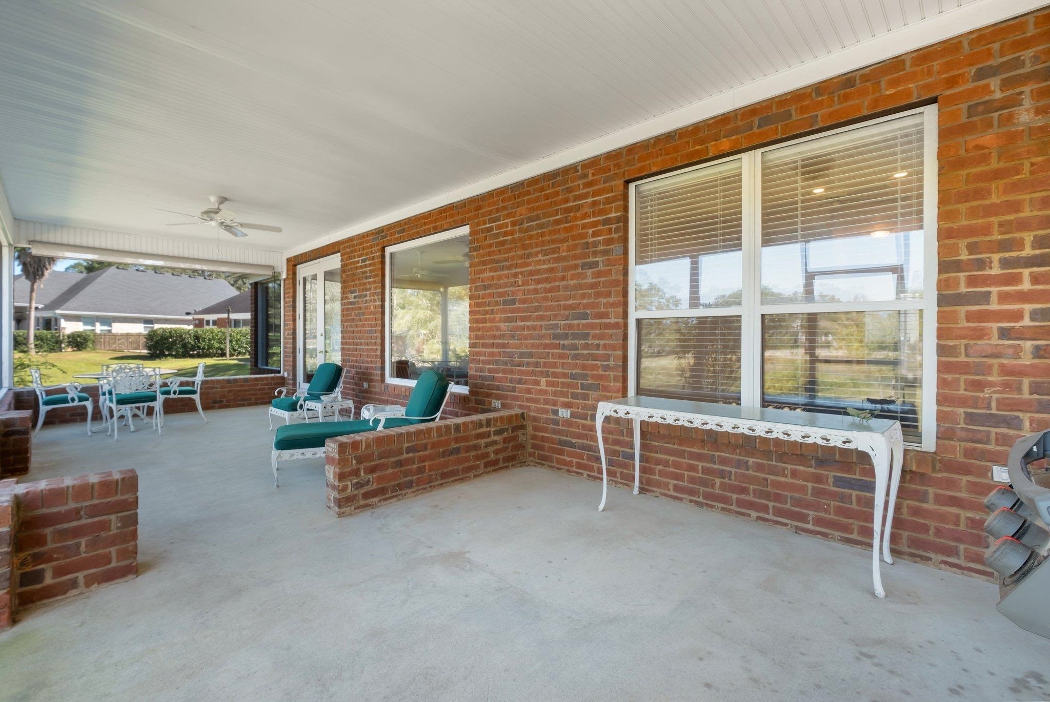 3006 Sawgrass Circle