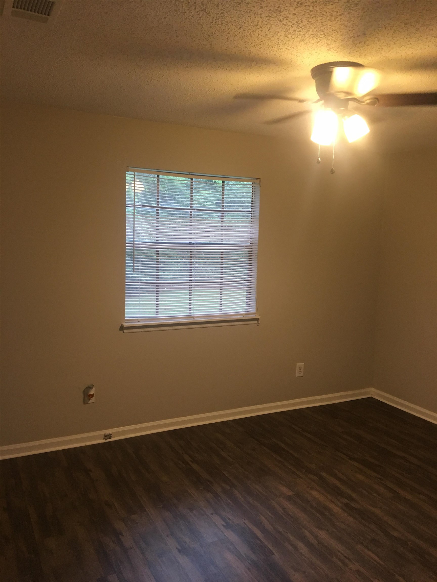 2321 Southampton Drive