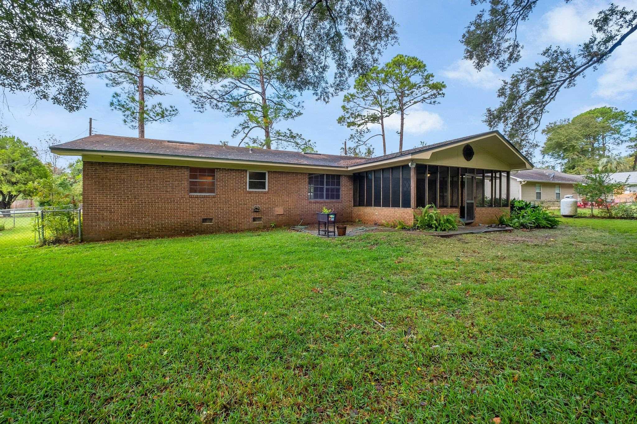 1103 Bonnie Drive